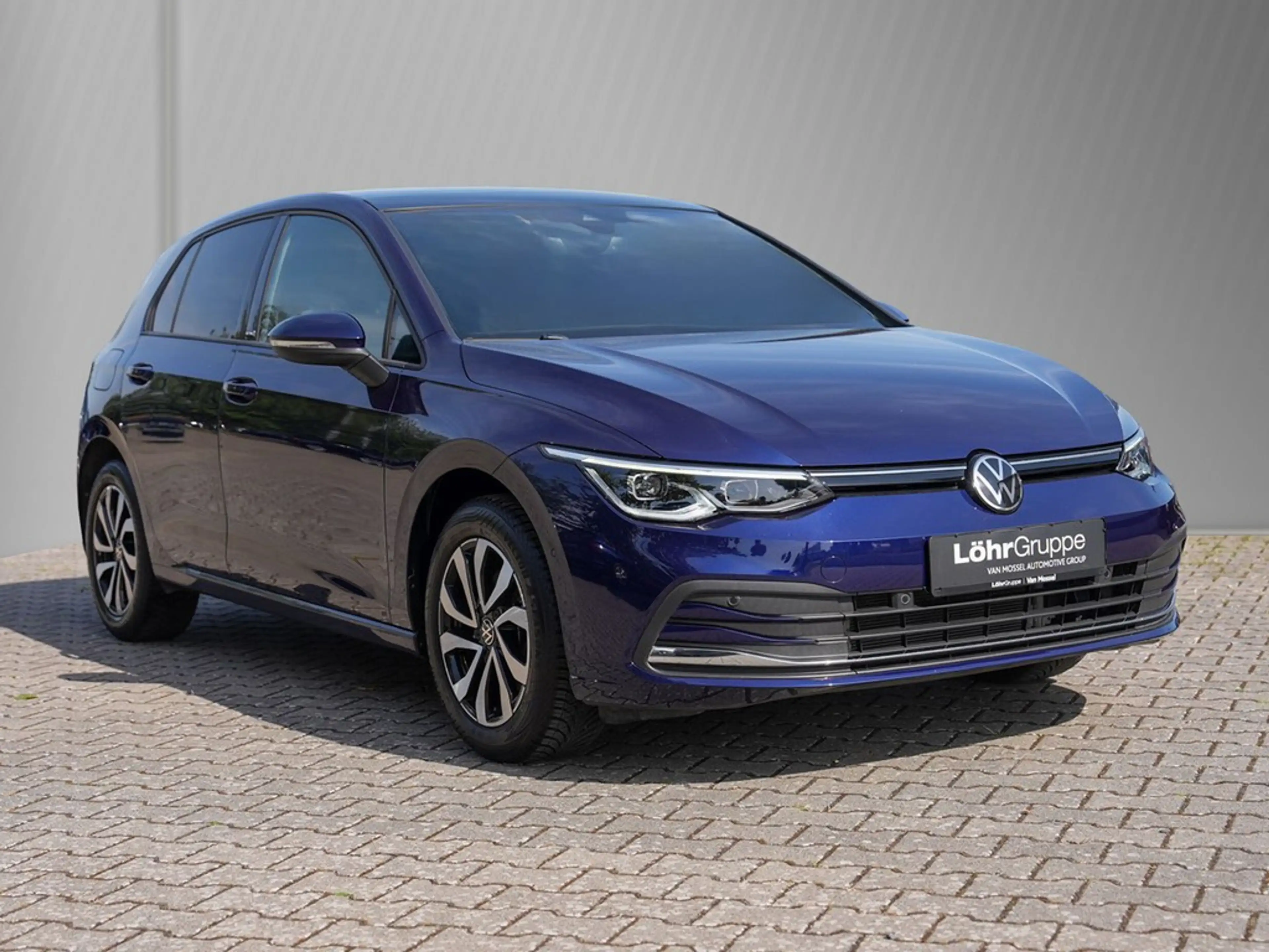 Volkswagen Golf 1.5 TSI Active *LED-Plus*Navi*Panorama*IQ-Drive... — photo 3