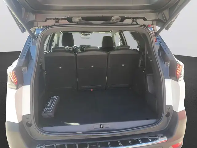 Peugeot 5008 view 7
