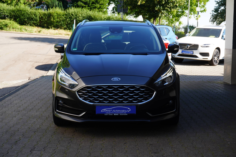 Ford S-Max 2.5 Hybrid Vignale LEDER+LED+7SITZE+TEMPOMAT+KAMERA — photo 3