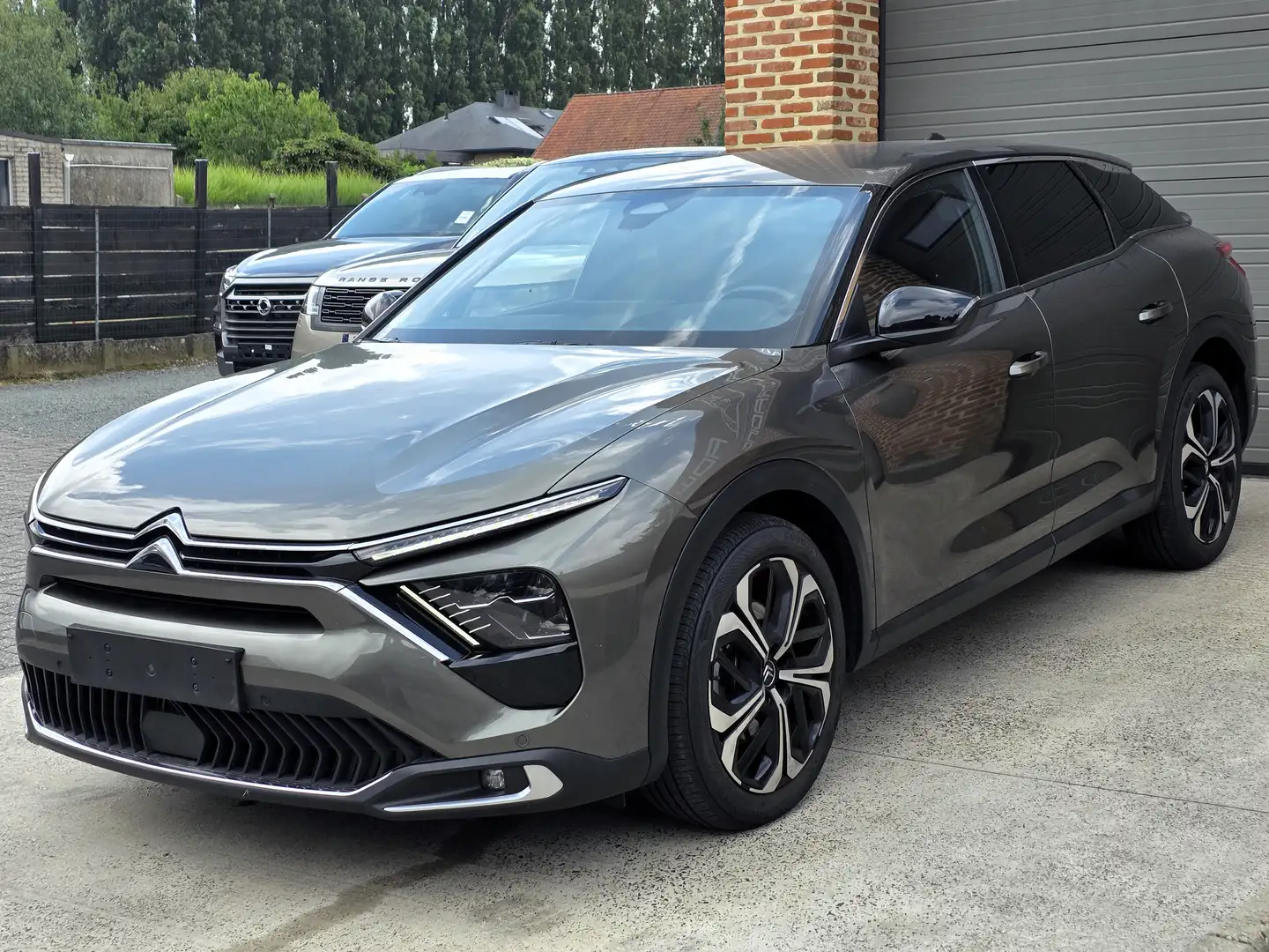 Citroen C5 X Shine - 180PK Benzine - Full Option - Automaat Gris - 2