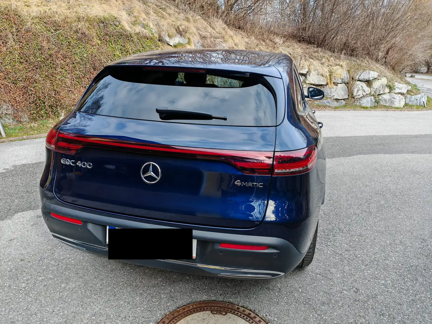 Mercedes-Benz EQC 400 EQC 400 4MATIC 80kWh Aut. Blau - 2