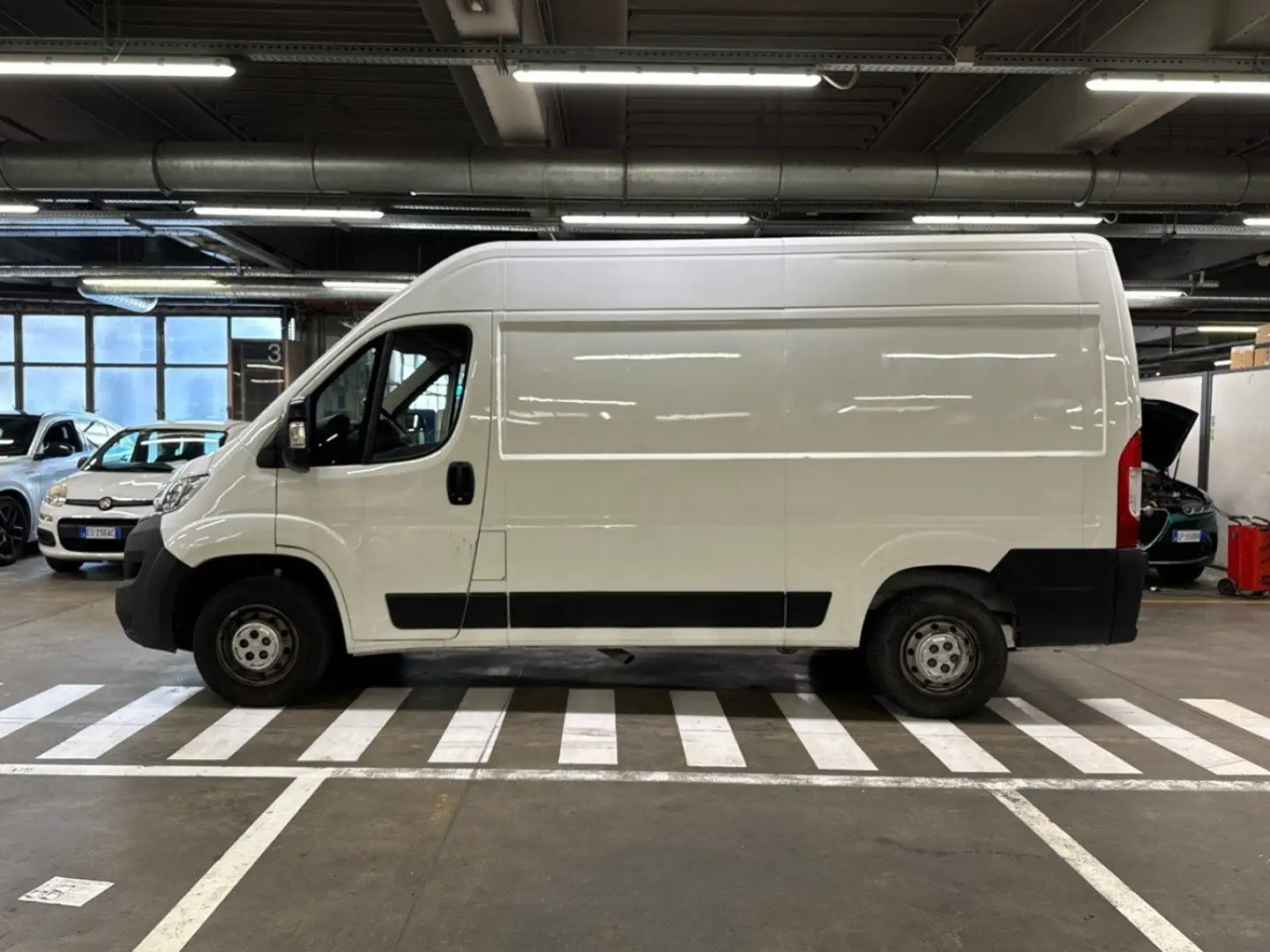 Citroen Jumper 33 L2H2 BlueHDi 140cv Bianco - 2