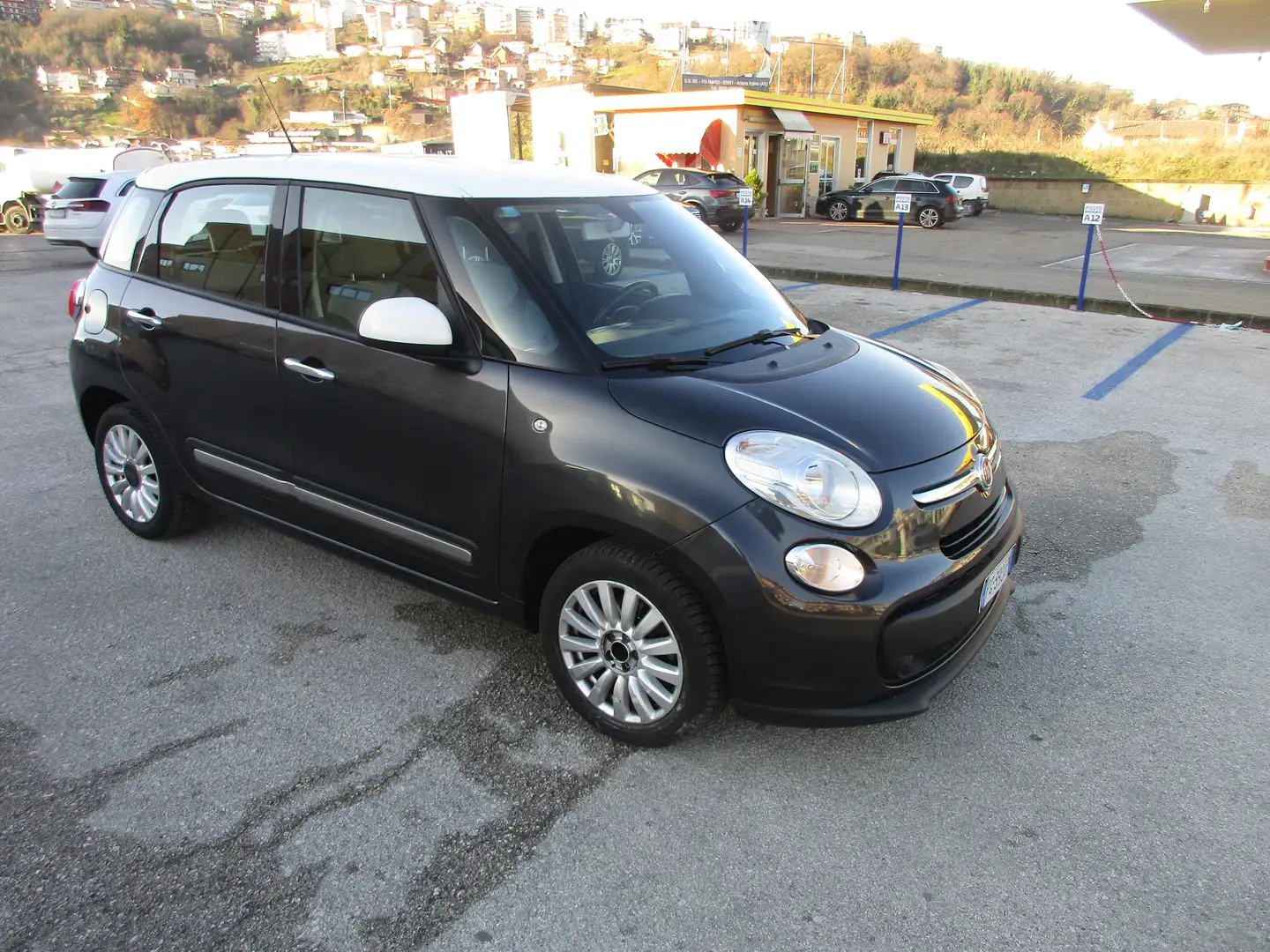 Fiat 500L 1.3 mjt Pop 85cv GARANTITA FULL OPTIONAL Schwarz - 1