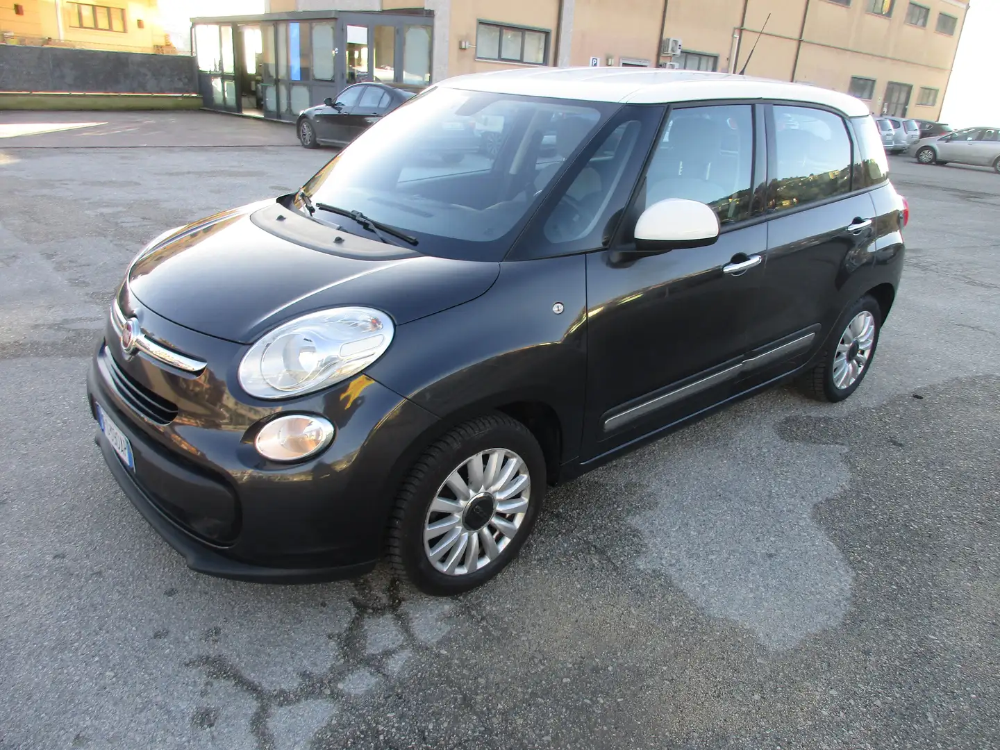 Fiat 500L 1.3 mjt Pop 85cv GARANTITA FULL OPTIONAL Schwarz - 2