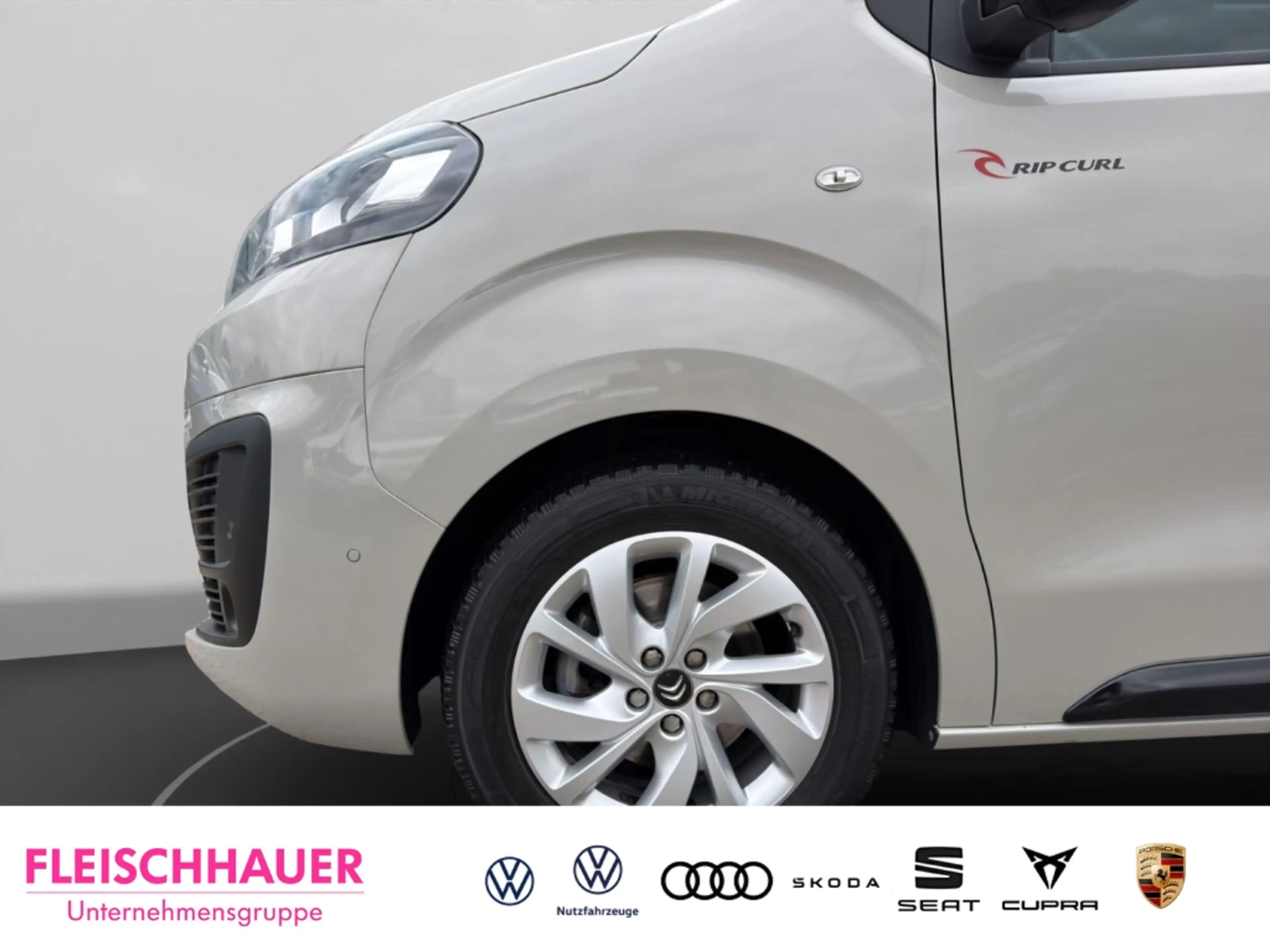 Citroen Spacetourer 2,0TDI Rip Curl CarPlay+PDC-Plus+HeadUp+Xenon — photo 15