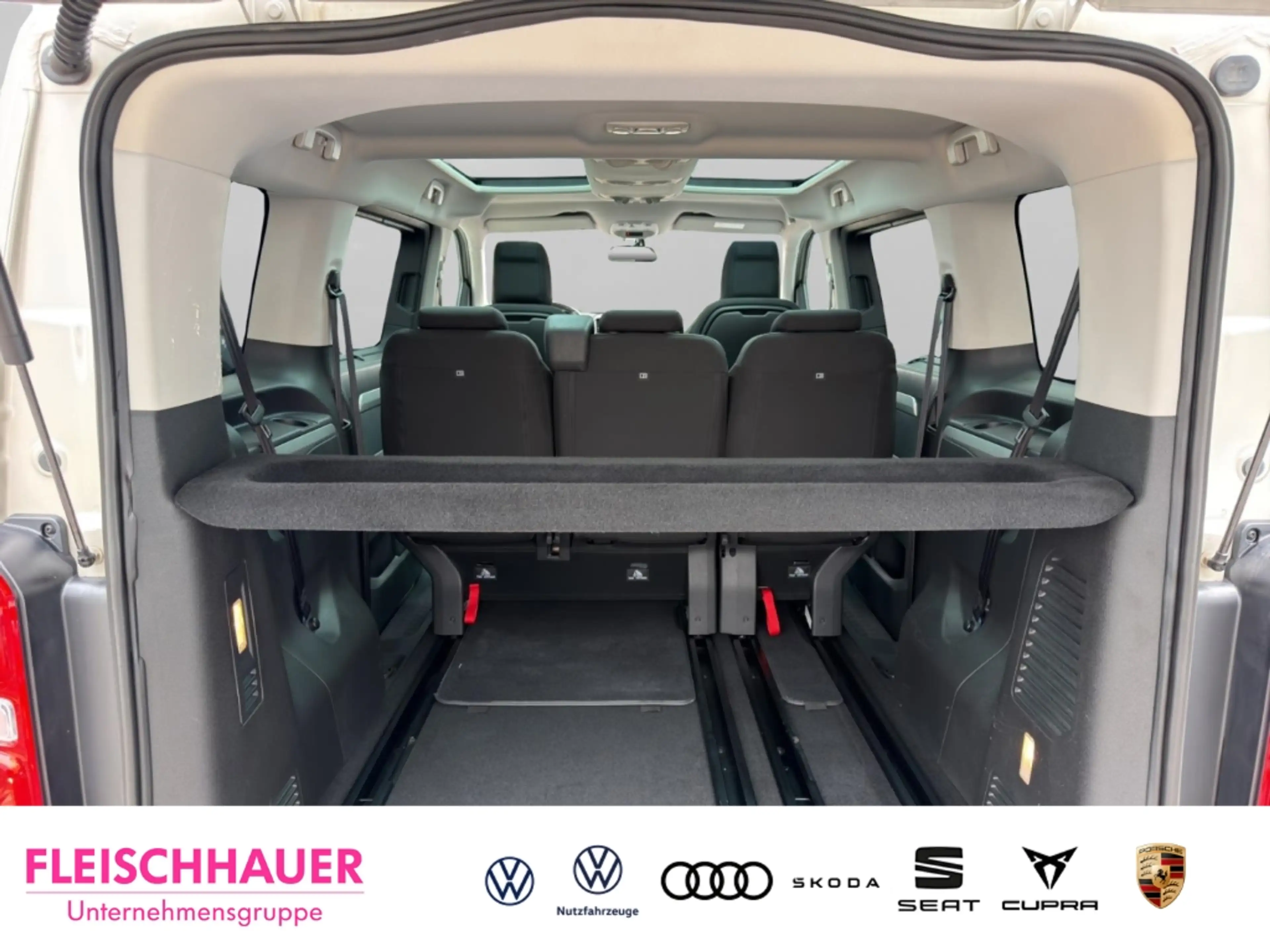 Citroen Spacetourer 2,0TDI Rip Curl CarPlay+PDC-Plus+HeadUp+Xenon — photo 14