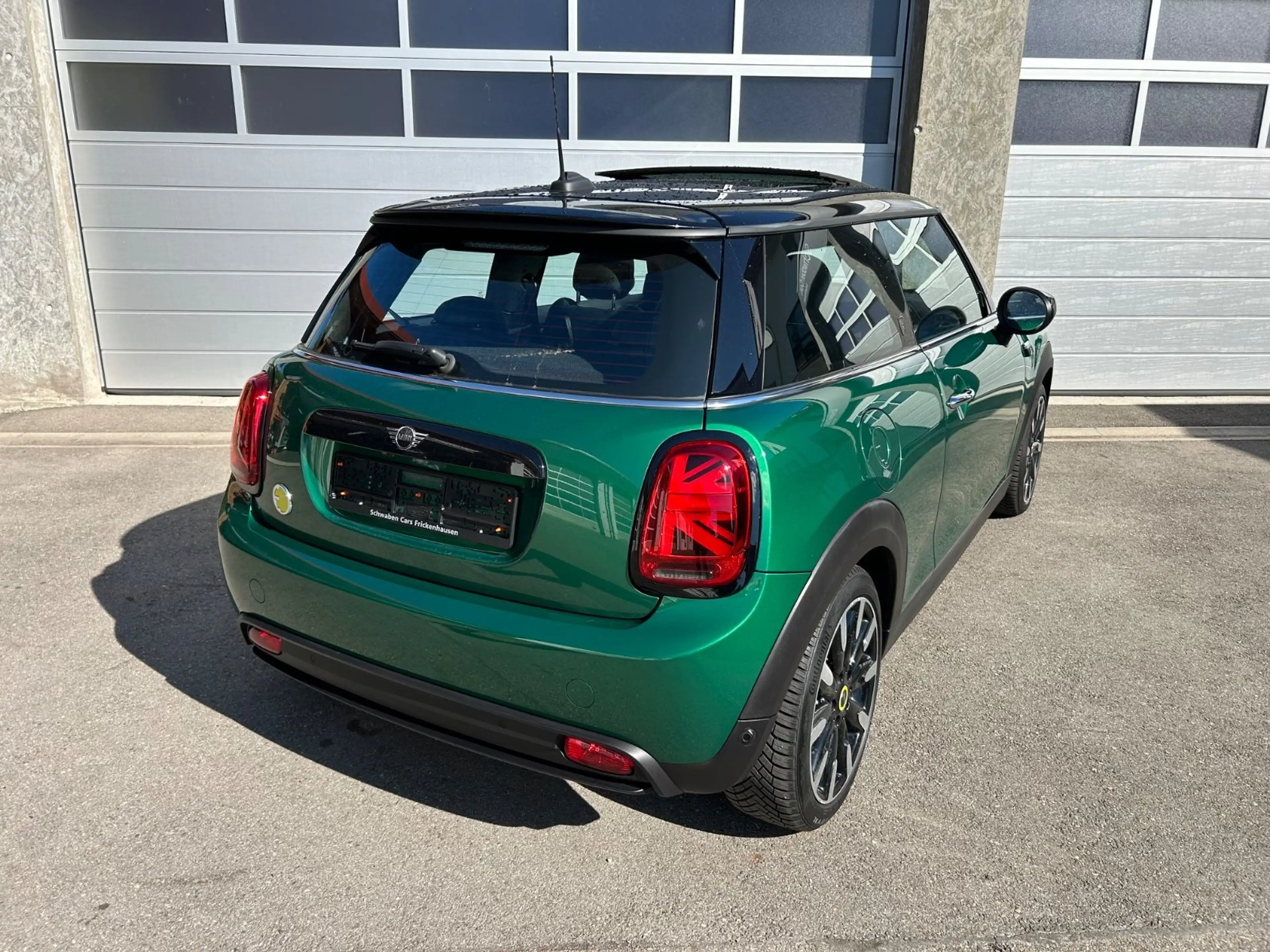 MINI Cooper SE "YOURS"Panoramadach Leder HUD HiFi H&K — photo 14