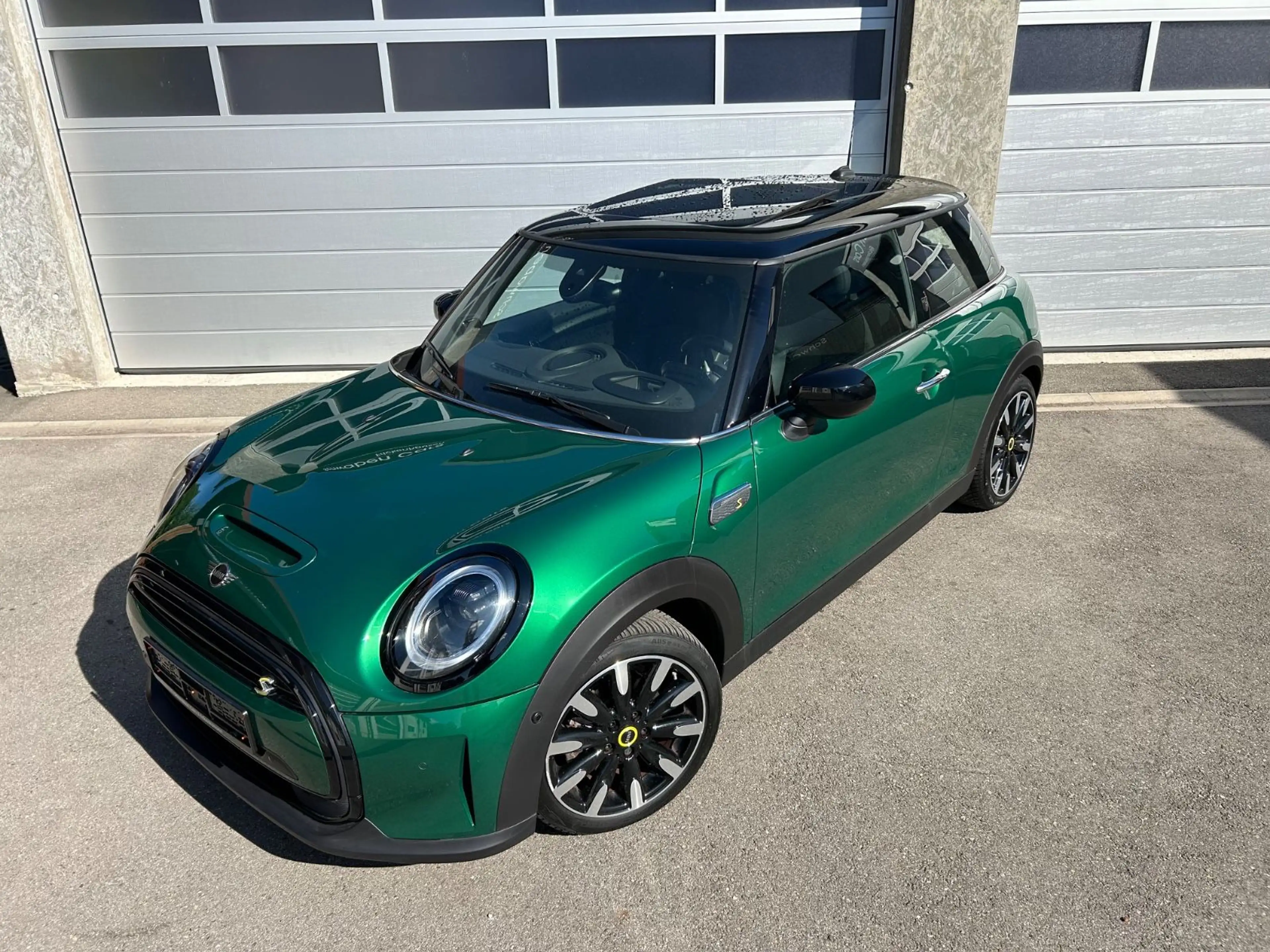 MINI Cooper SE "YOURS"Panoramadach Leder HUD HiFi H&K — photo 3