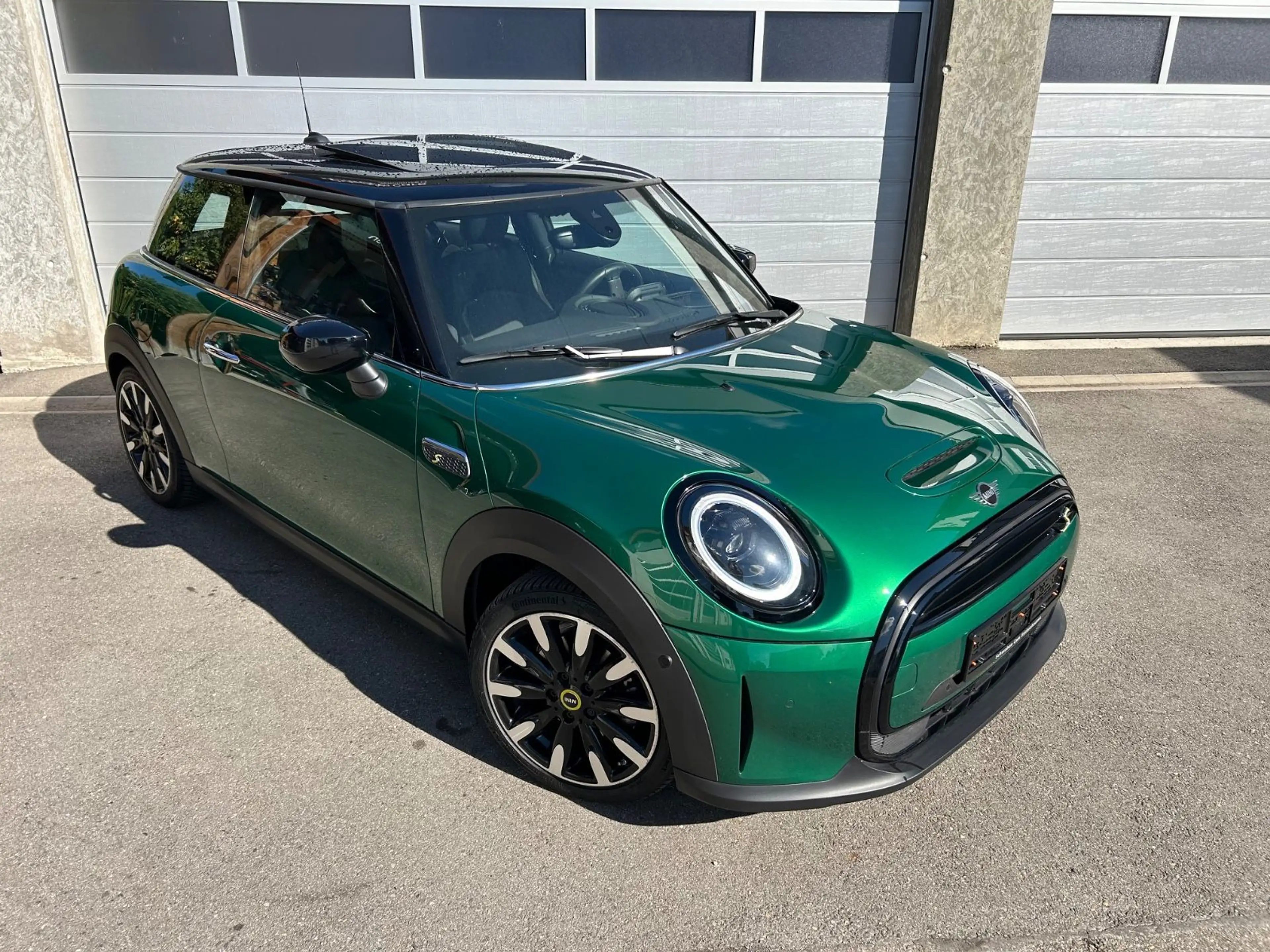 MINI Cooper SE "YOURS"Panoramadach Leder HUD HiFi H&K — photo 11
