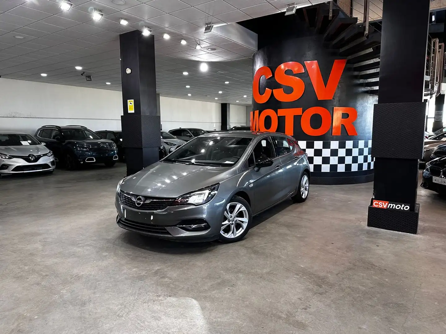 Opel Astra 1.5D DTH S/S GS-Line Aut. 130 Grijs - 2