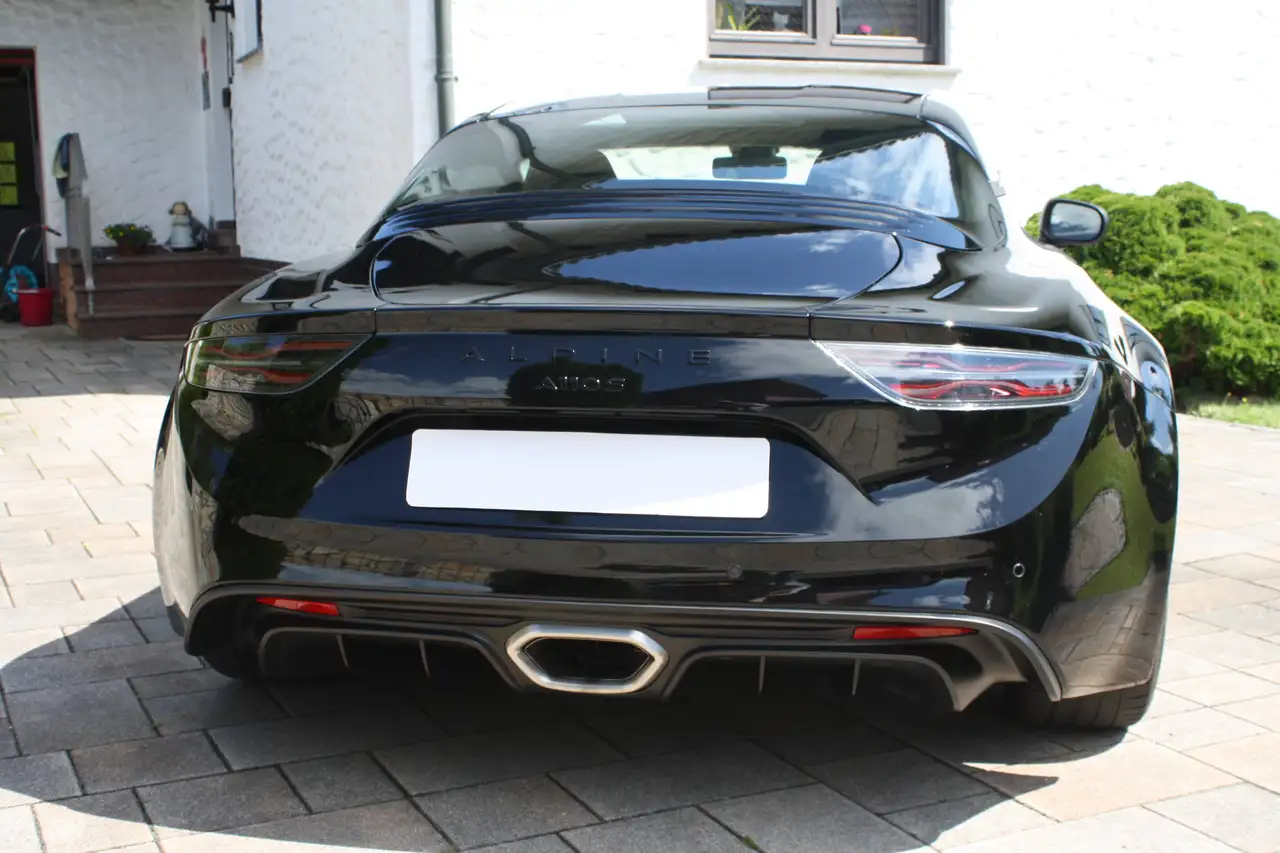Alpine A110 2023