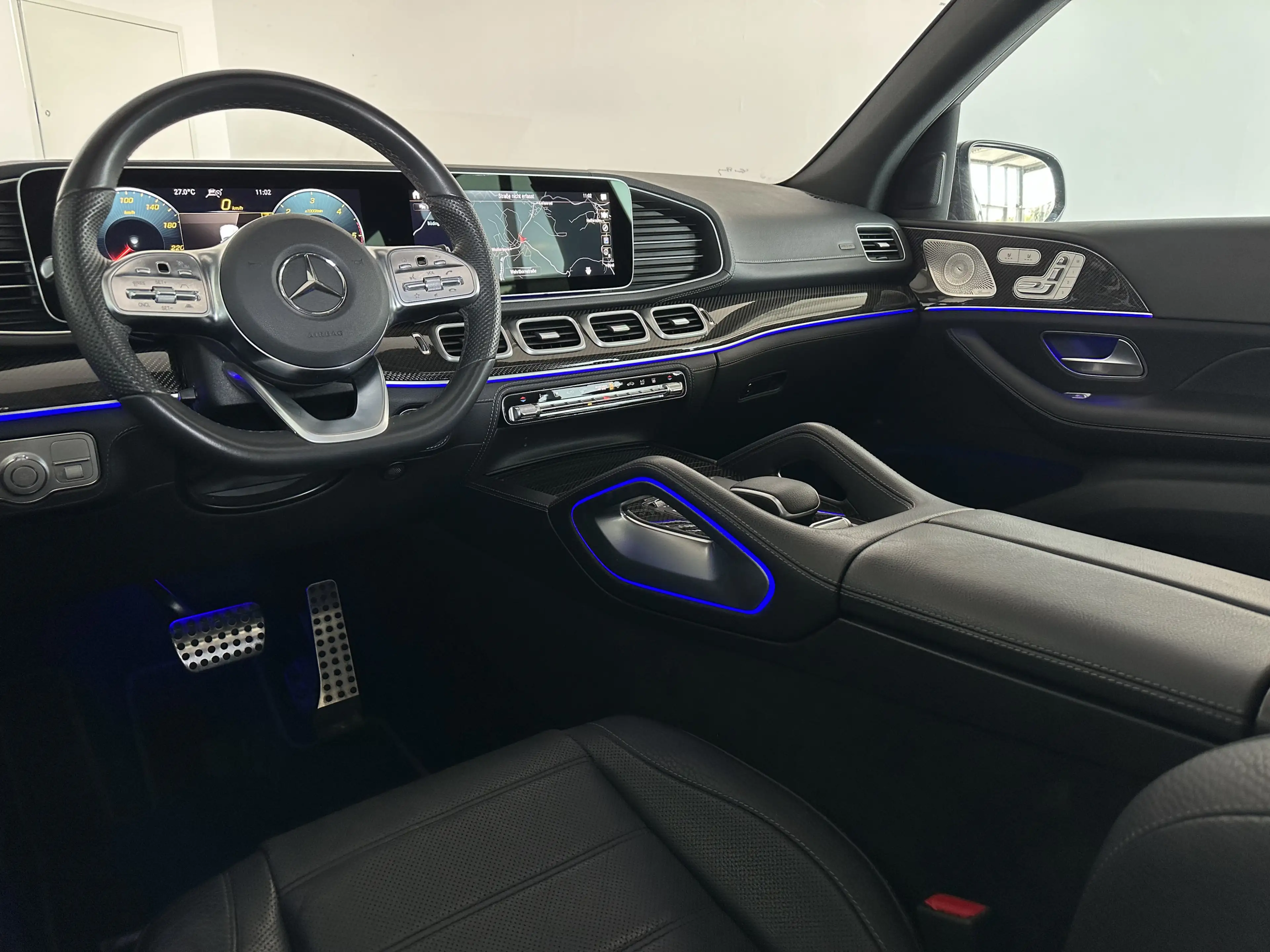 Mercedes-Benz GLS 400 4M AMG LINE *PANO *HUD *MSGE *LUFT *7STZ — photo 11