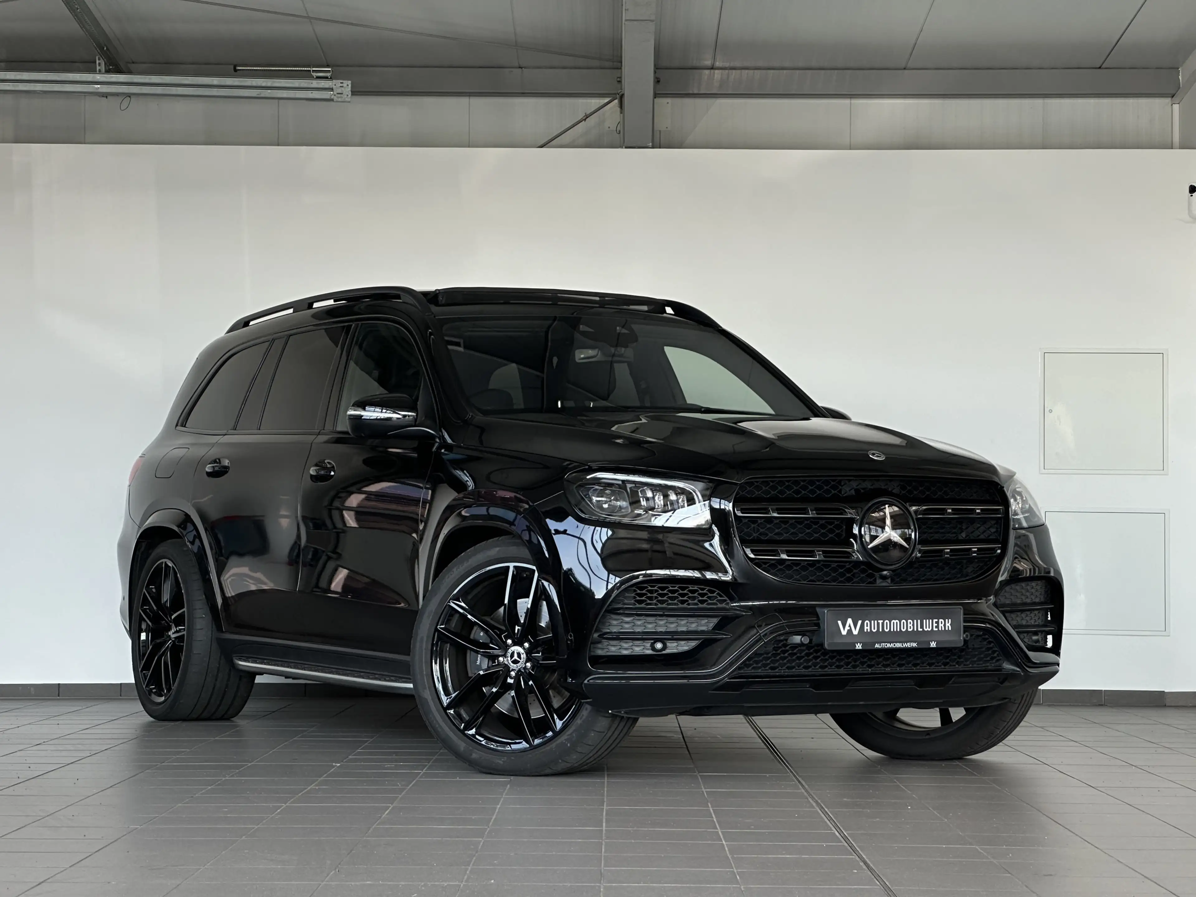 Mercedes-Benz GLS 400 4M AMG LINE *PANO *HUD *MSGE *LUFT *7STZ — photo 3