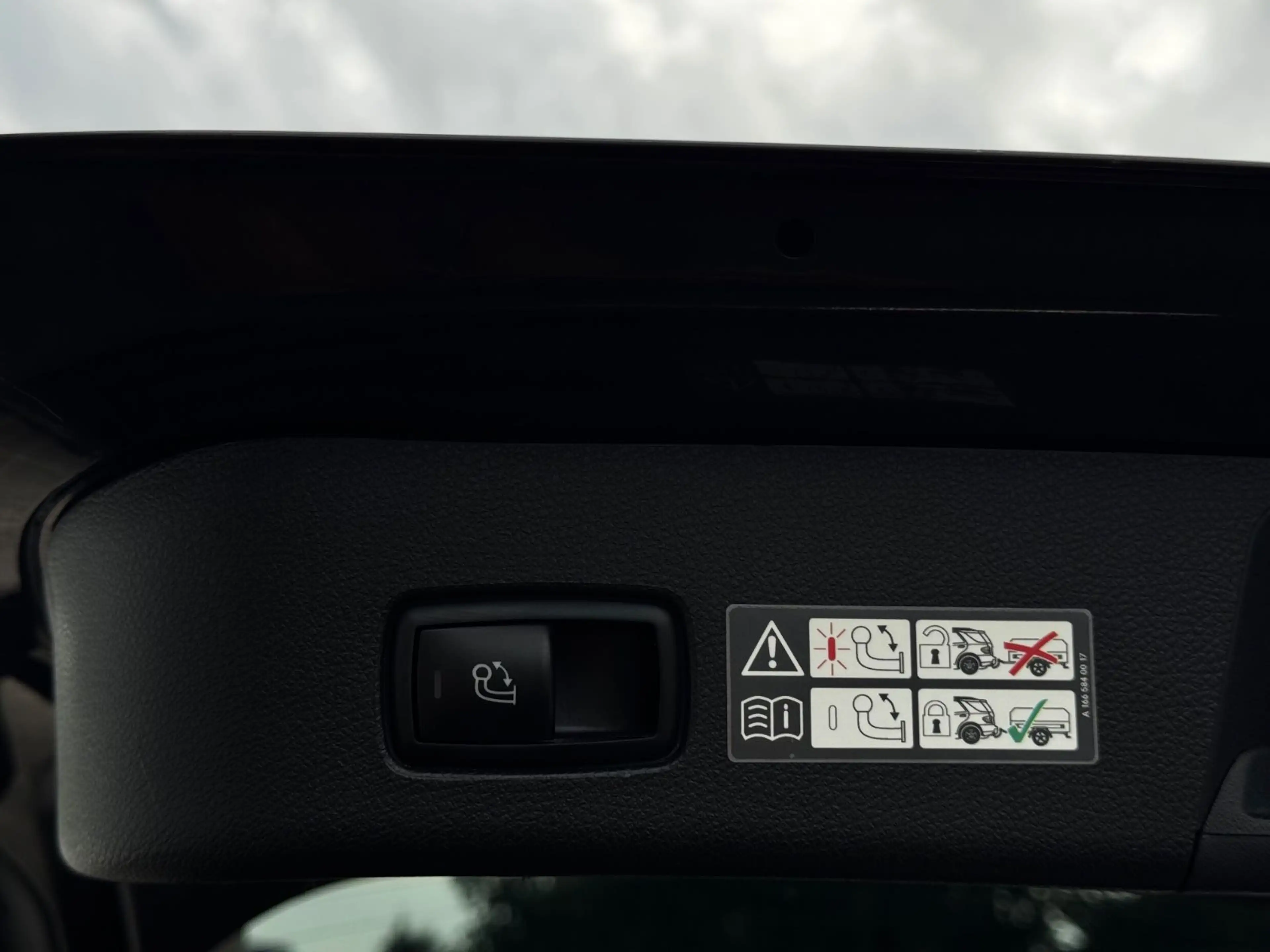 Mercedes-Benz ML 350 CDI BlueTec 4Matic — photo 14