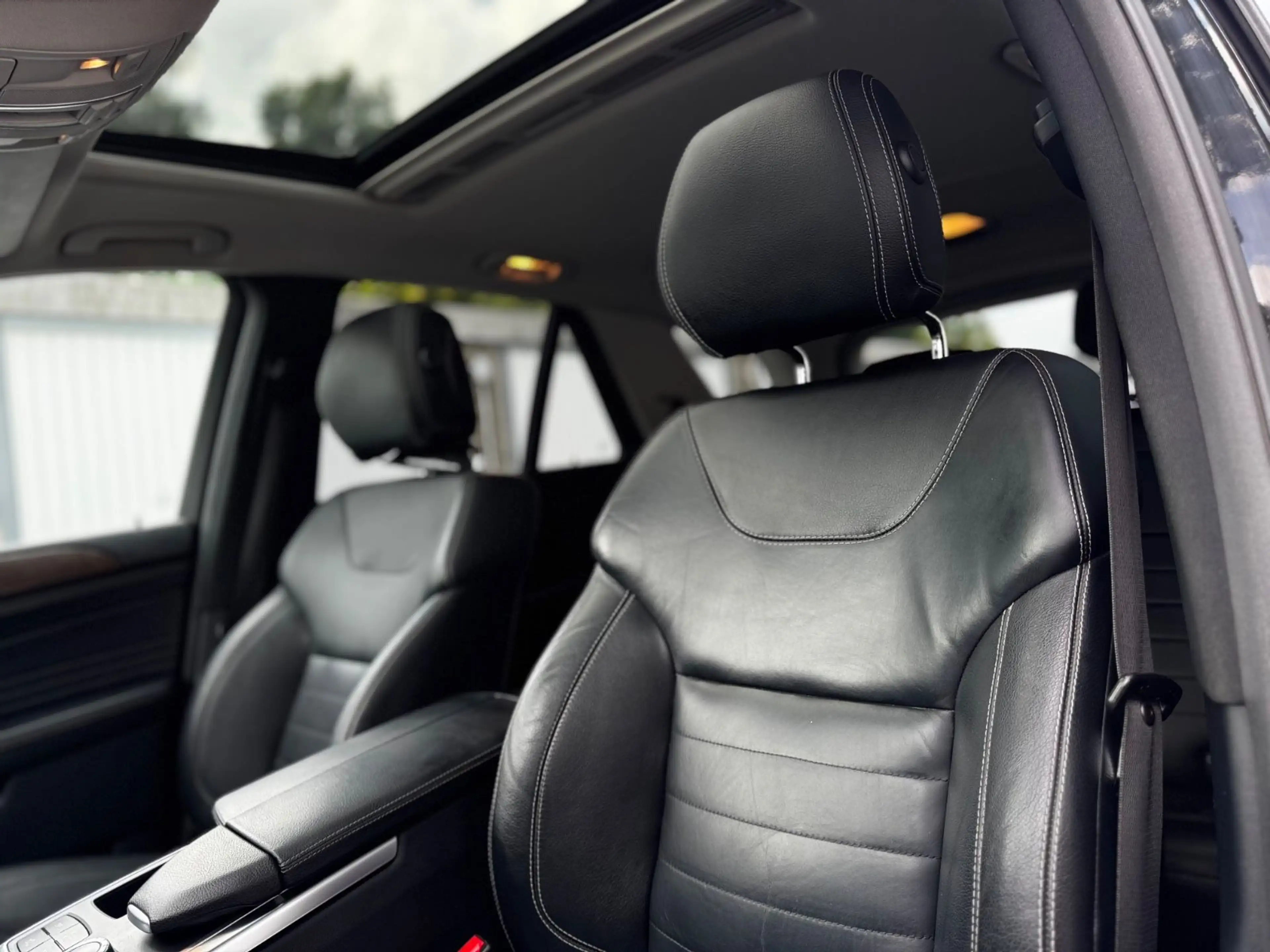 Mercedes-Benz ML 350 CDI BlueTec 4Matic — photo 11