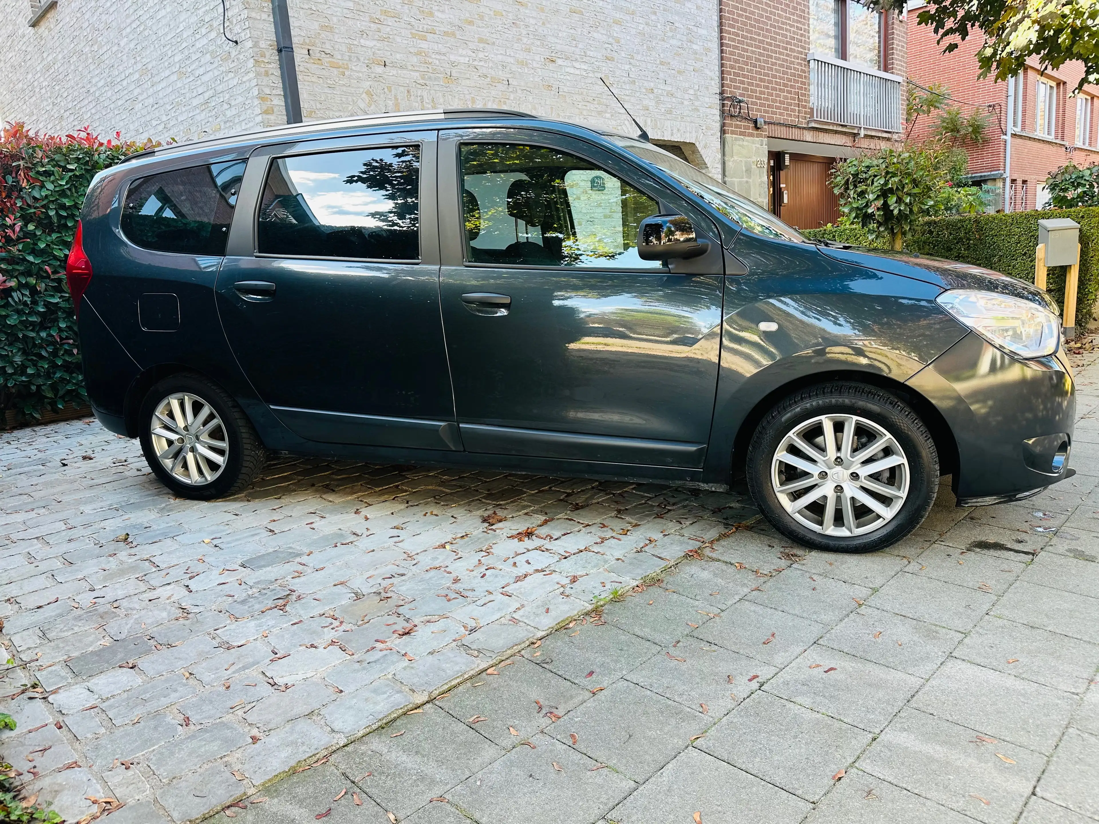 Dacia Lodgy 1.5 Blue dCi Comfort 7places 2020 7850€ — photo 14