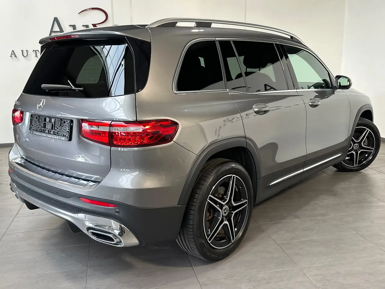 Mercedes-Benz GLB AMG Line NAV+AHK+360GRAD+SHZ+MEMORY+19ZOLL+TOTW, миниатюра 4