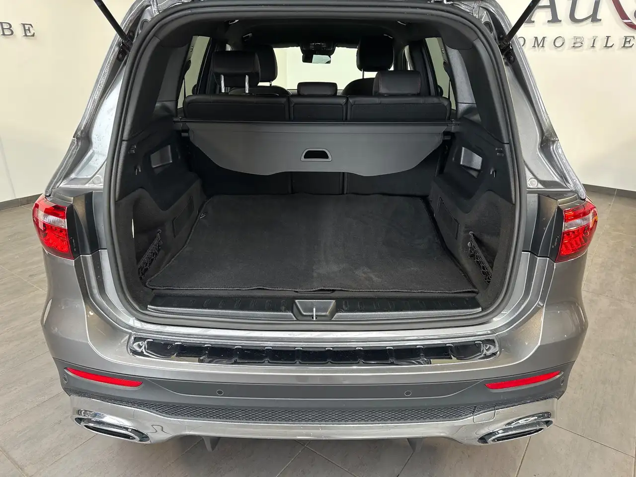 Mercedes-Benz GLB AMG Line NAV+AHK+360GRAD+SHZ+MEMORY+19ZOLL+TOTW, миниатюра 8