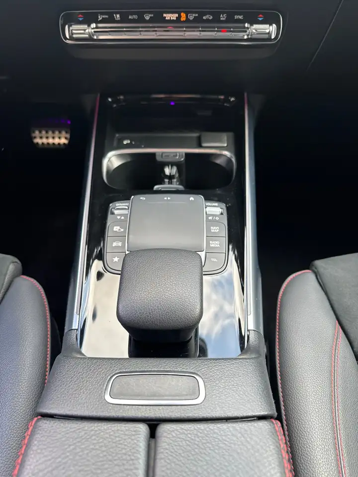 Mercedes-Benz GLB AMG Line NAV+AHK+360GRAD+SHZ+MEMORY+19ZOLL+TOTW, миниатюра 18