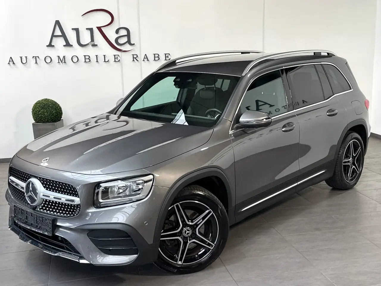 Mercedes-Benz GLB AMG Line NAV+AHK+360GRAD+SHZ+MEMORY+19ZOLL+TOTW, миниатюра 2