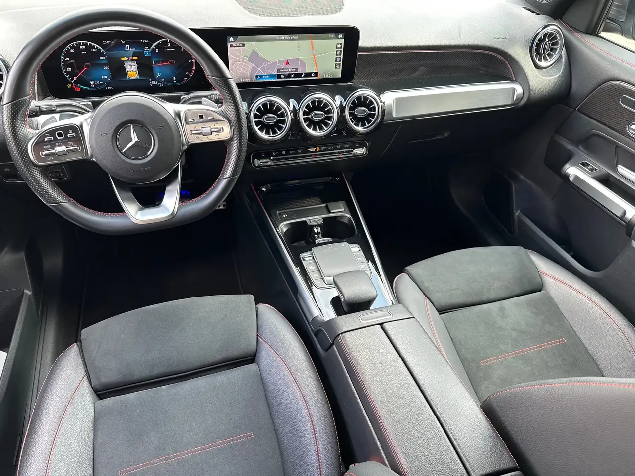 Mercedes-Benz GLB AMG Line NAV+AHK+360GRAD+SHZ+MEMORY+19ZOLL+TOTW, миниатюра 14