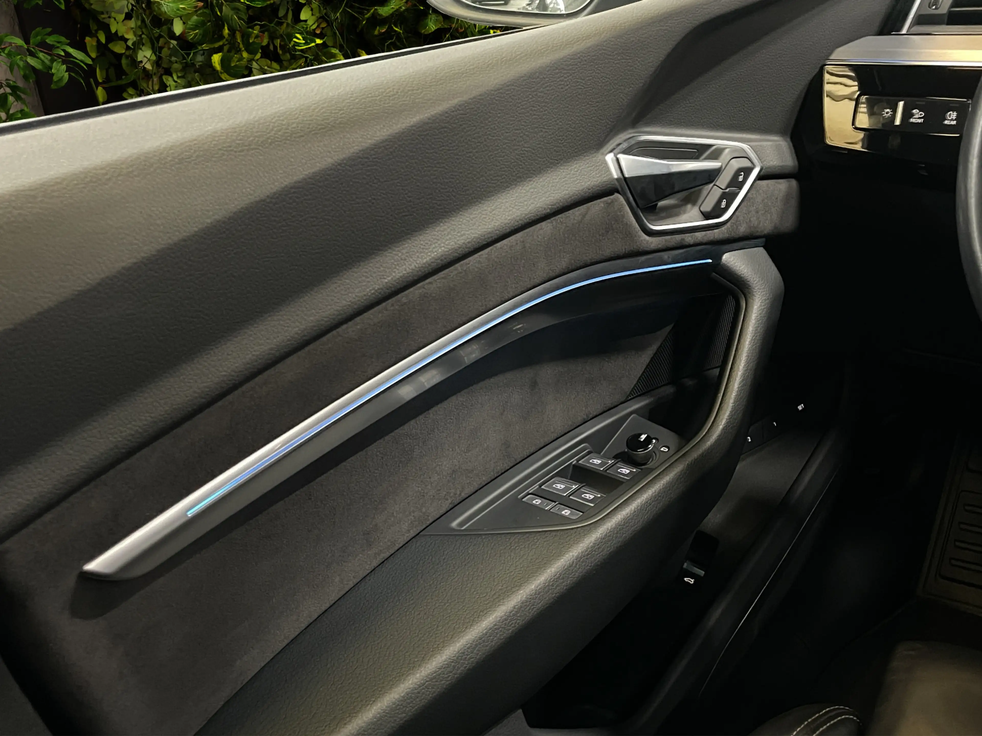 Audi e-tron 50 quattro S edition 71 kWh B&O | Adaptieve cruise — photo 28