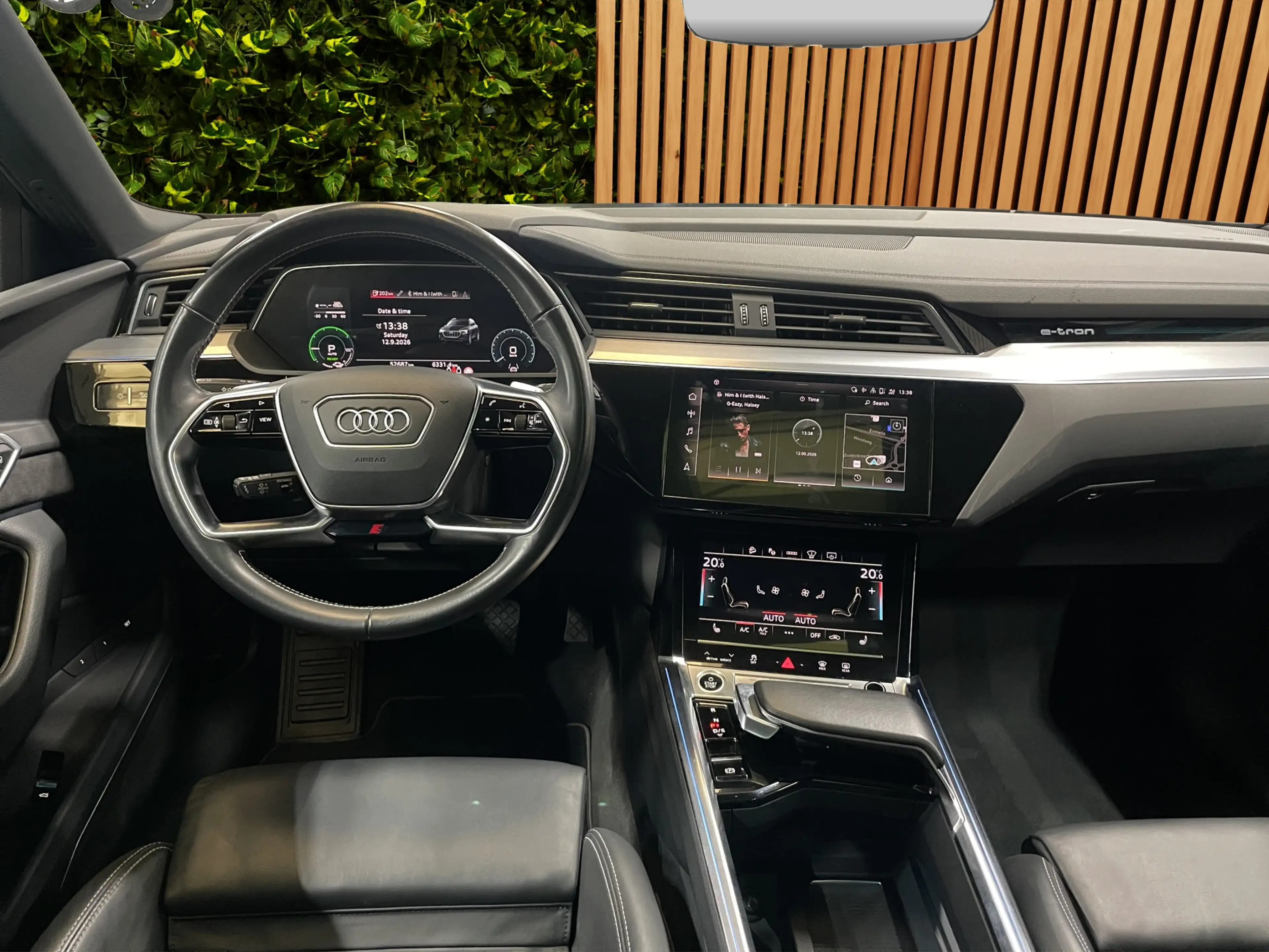 Audi e-tron 50 quattro S edition 71 kWh B&O | Adaptieve cruise — photo 5