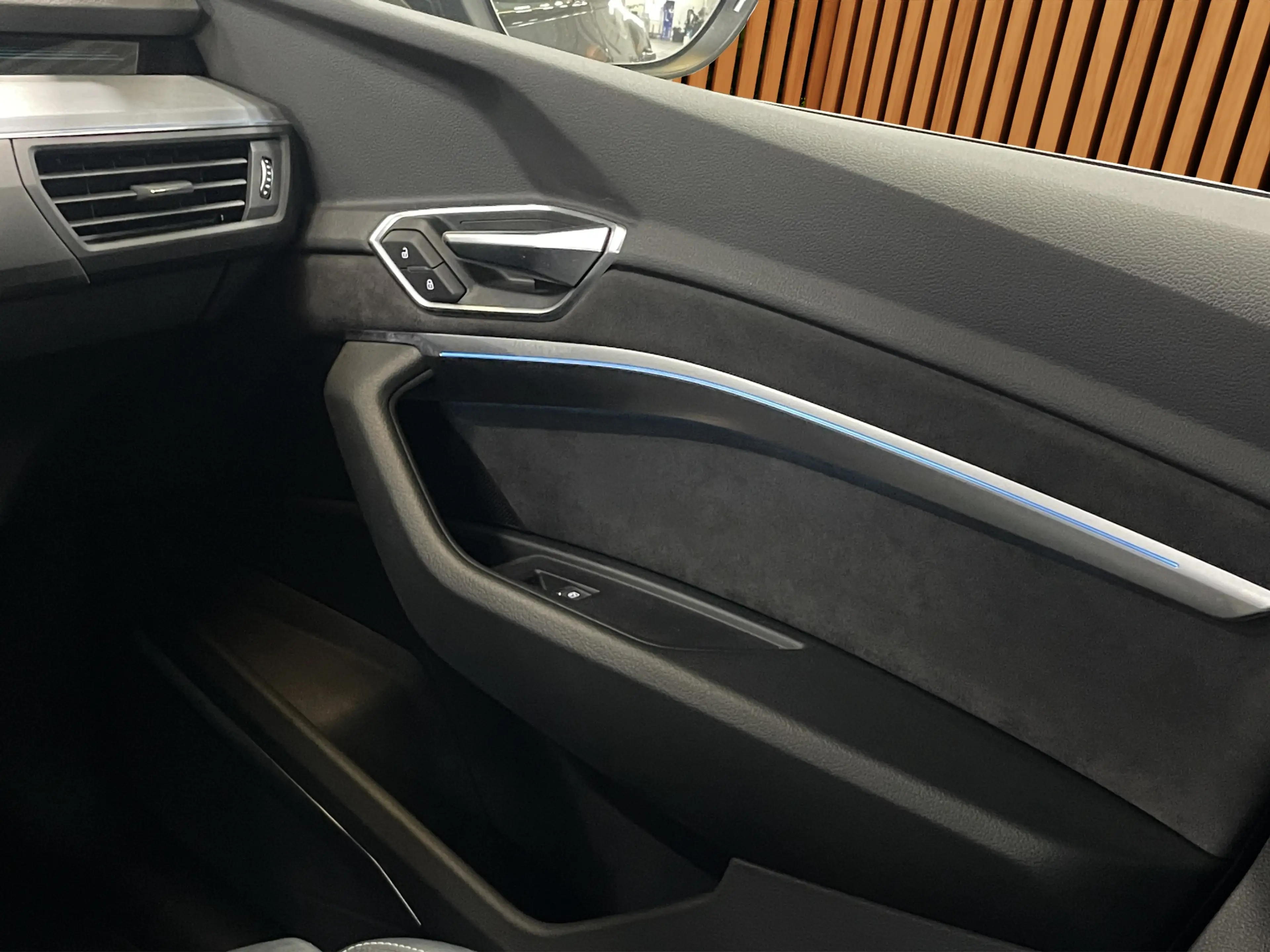 Audi e-tron 50 quattro S edition 71 kWh B&O | Adaptieve cruise — photo 29