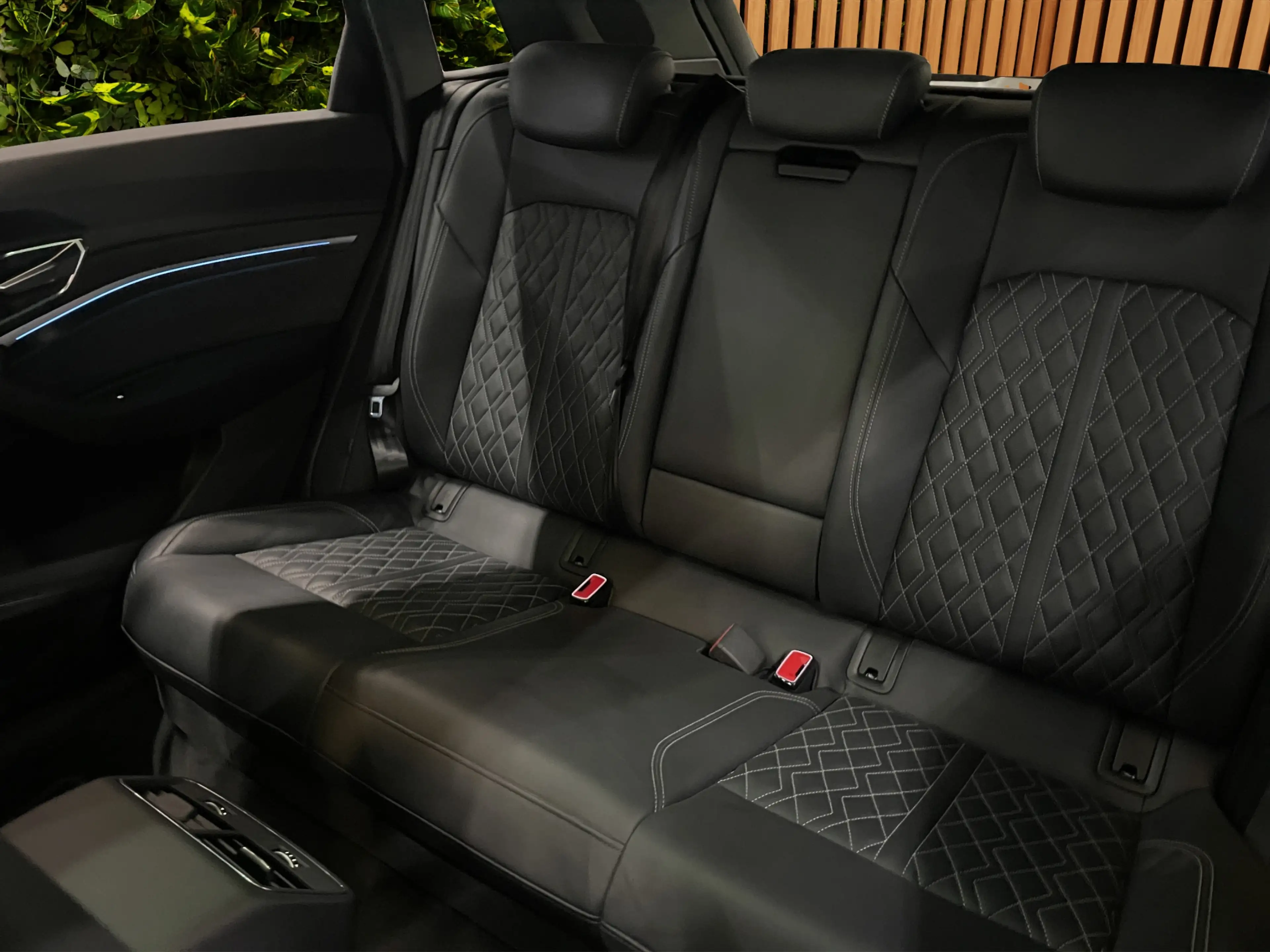 Audi e-tron 50 quattro S edition 71 kWh B&O | Adaptieve cruise — photo 27