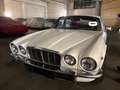 Oldtimer Jaguar XJ 6 Serie 2 Weiß - thumbnail 23