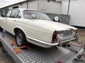 Oldtimer Jaguar XJ 6 Serie 2 Weiß - thumbnail 6
