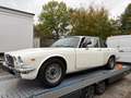 Oldtimer Jaguar XJ 6 Serie 2 Weiß - thumbnail 9