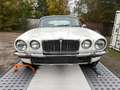 Oldtimer Jaguar XJ 6 Serie 2 Weiß - thumbnail 8