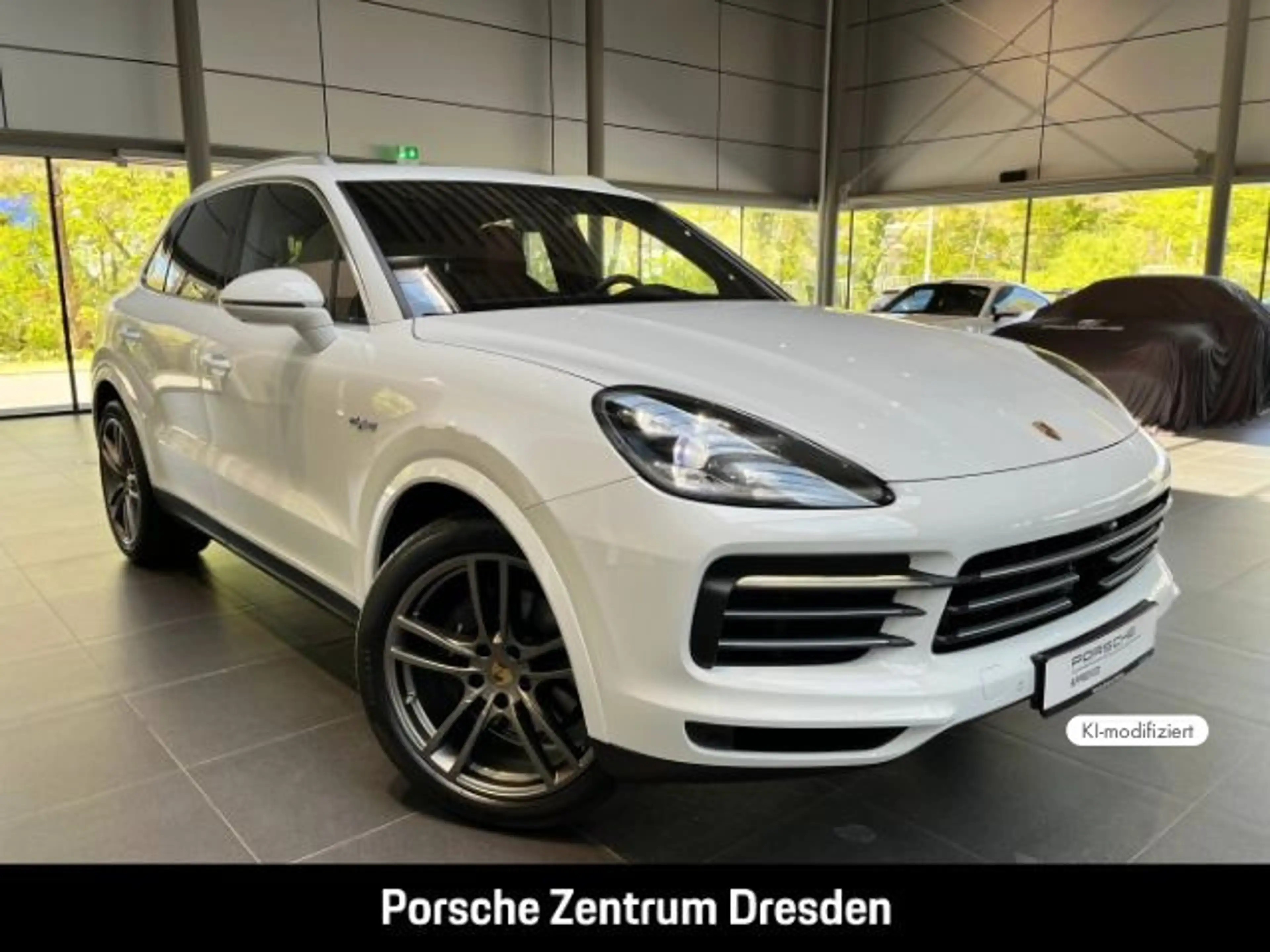 Porsche Cayenne E-Hybrid*Pano*Chrono*BOSE*LED-Matrix — photo 6