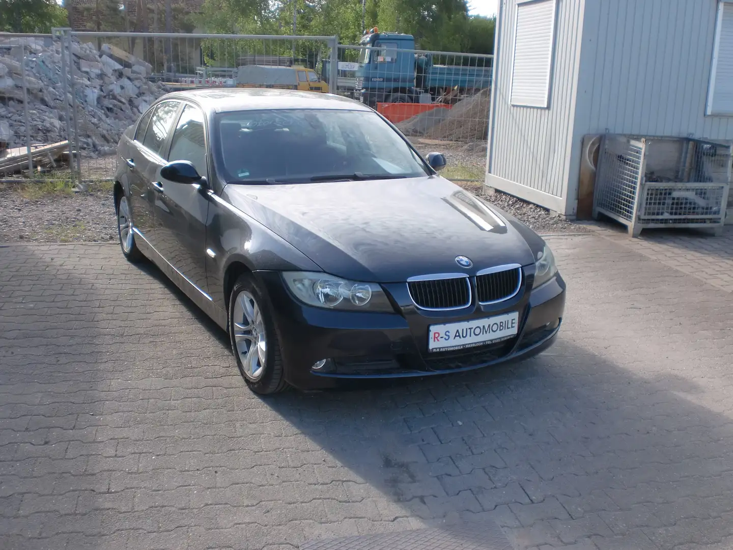 BMW 318 318i ,Motorschaden!! Schwarz - 1