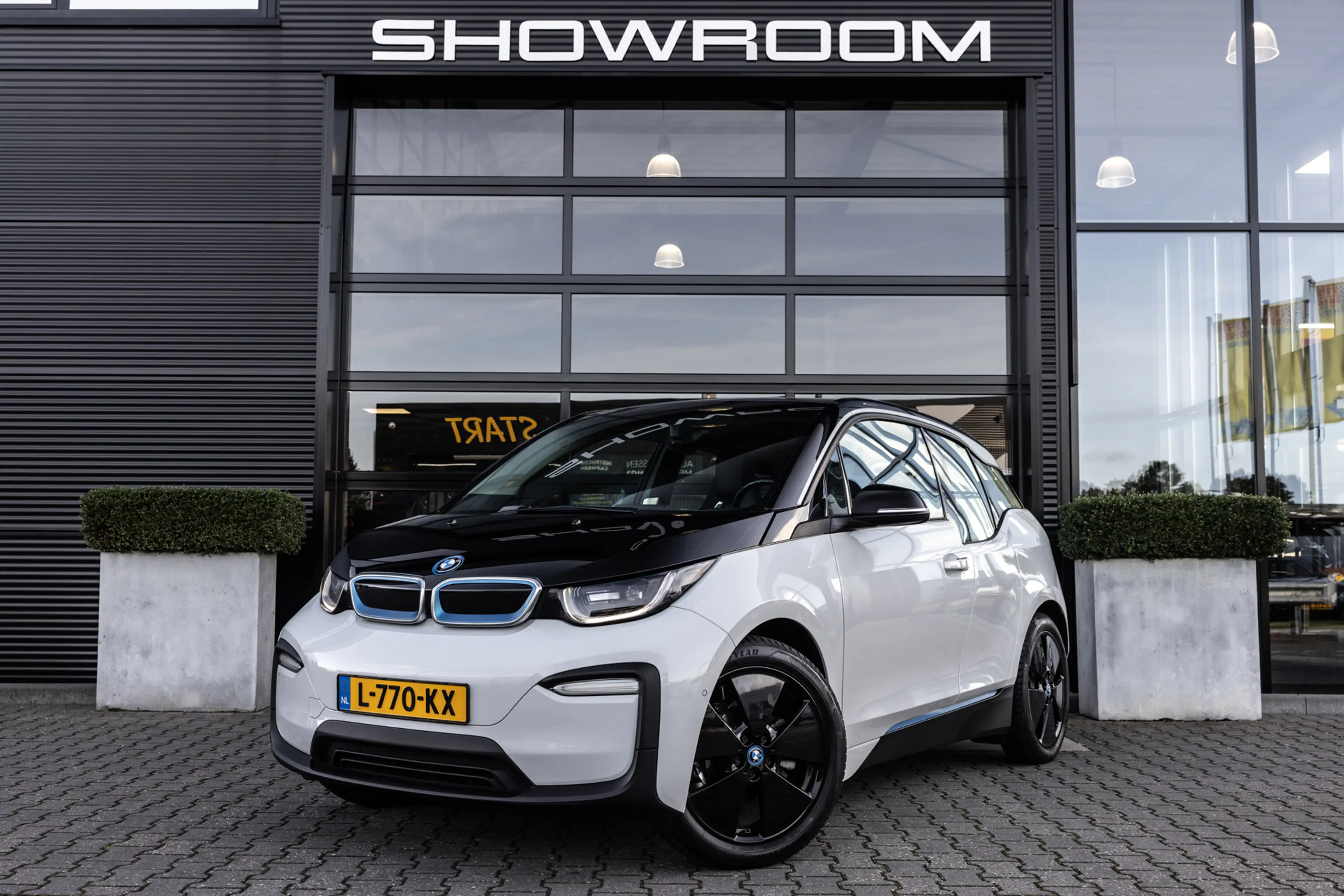 BMW i3 Basis iPerformance 94Ah 33 kWh, NL Auto, Nieuwstaa — photo 2