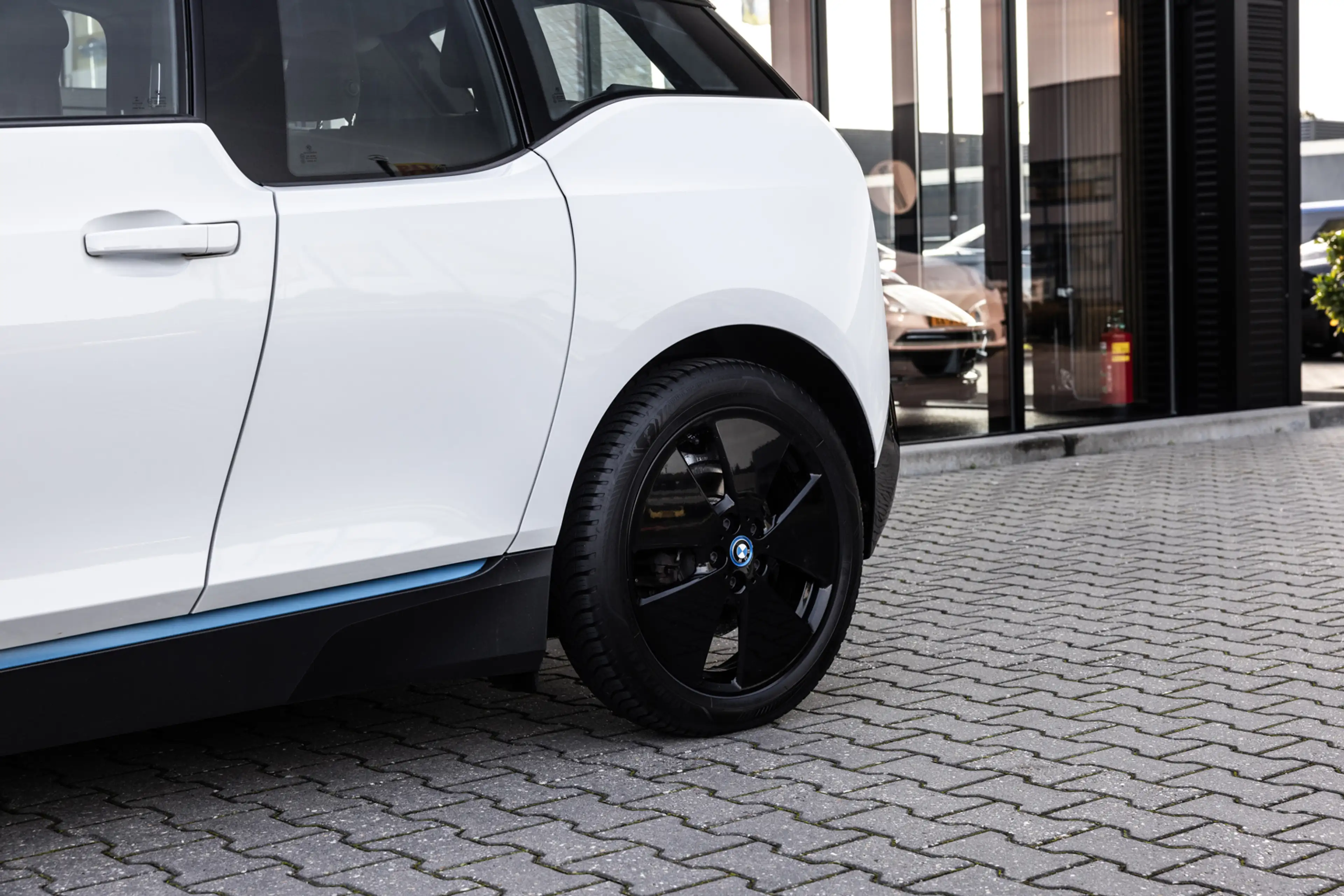 BMW i3 Basis iPerformance 94Ah 33 kWh, NL Auto, Nieuwstaa — photo 7