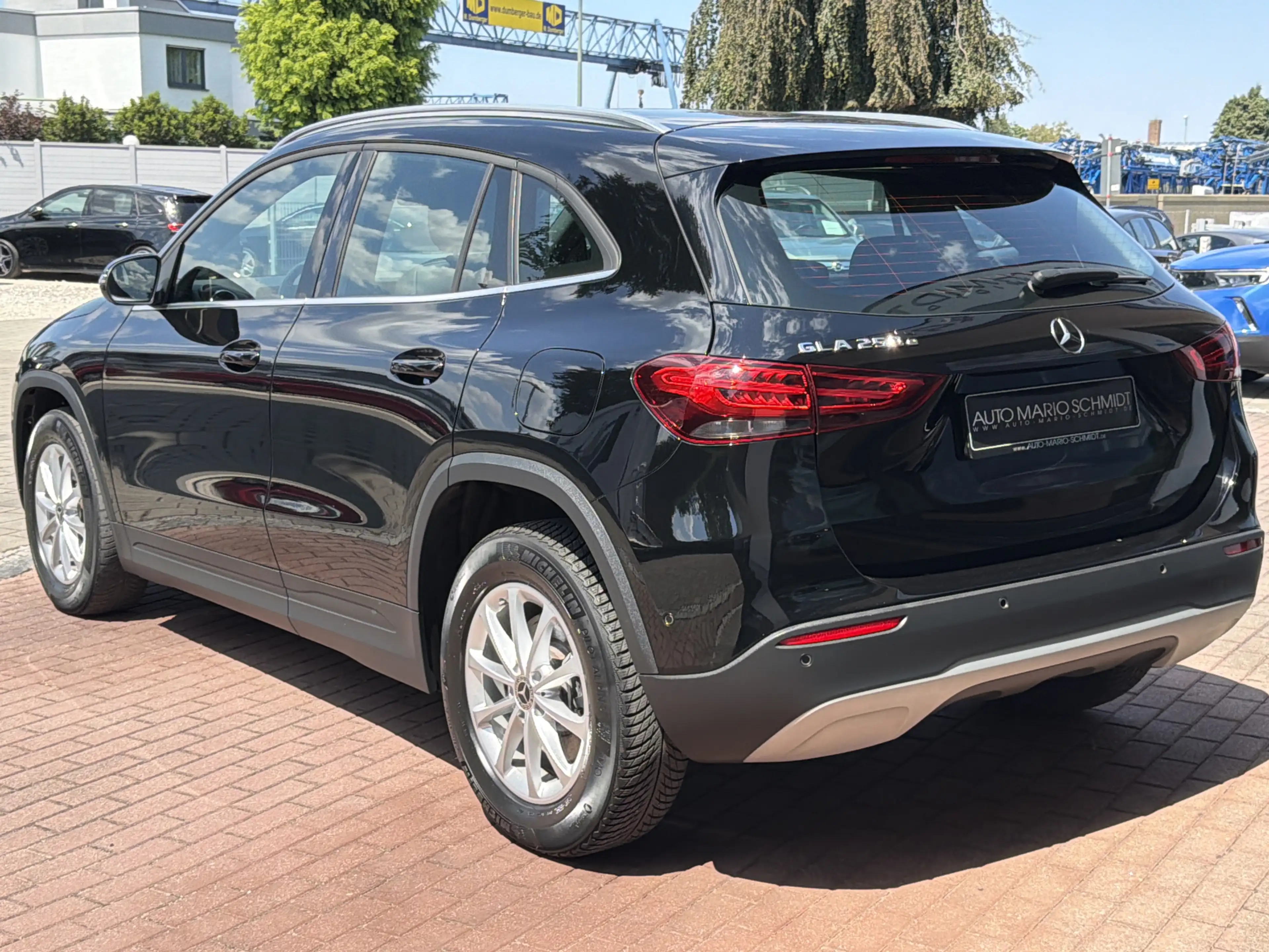 Mercedes-Benz GLA 250 e *MBUX*Navi*Carplay*Park*Digital Tacho — photo 5