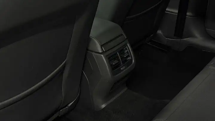SEAT León 2018, foto 26