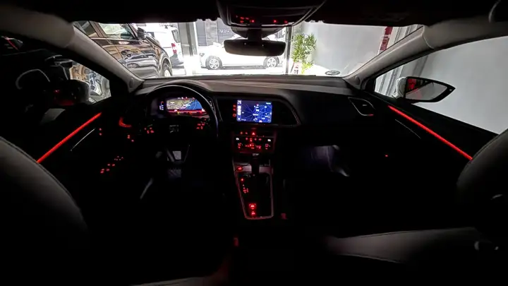 SEAT León 2018, foto 9