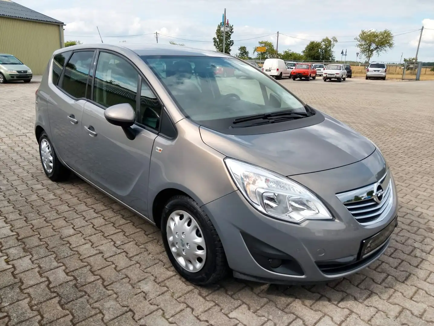 Opel Meriva B Design Edition Marrone - 1