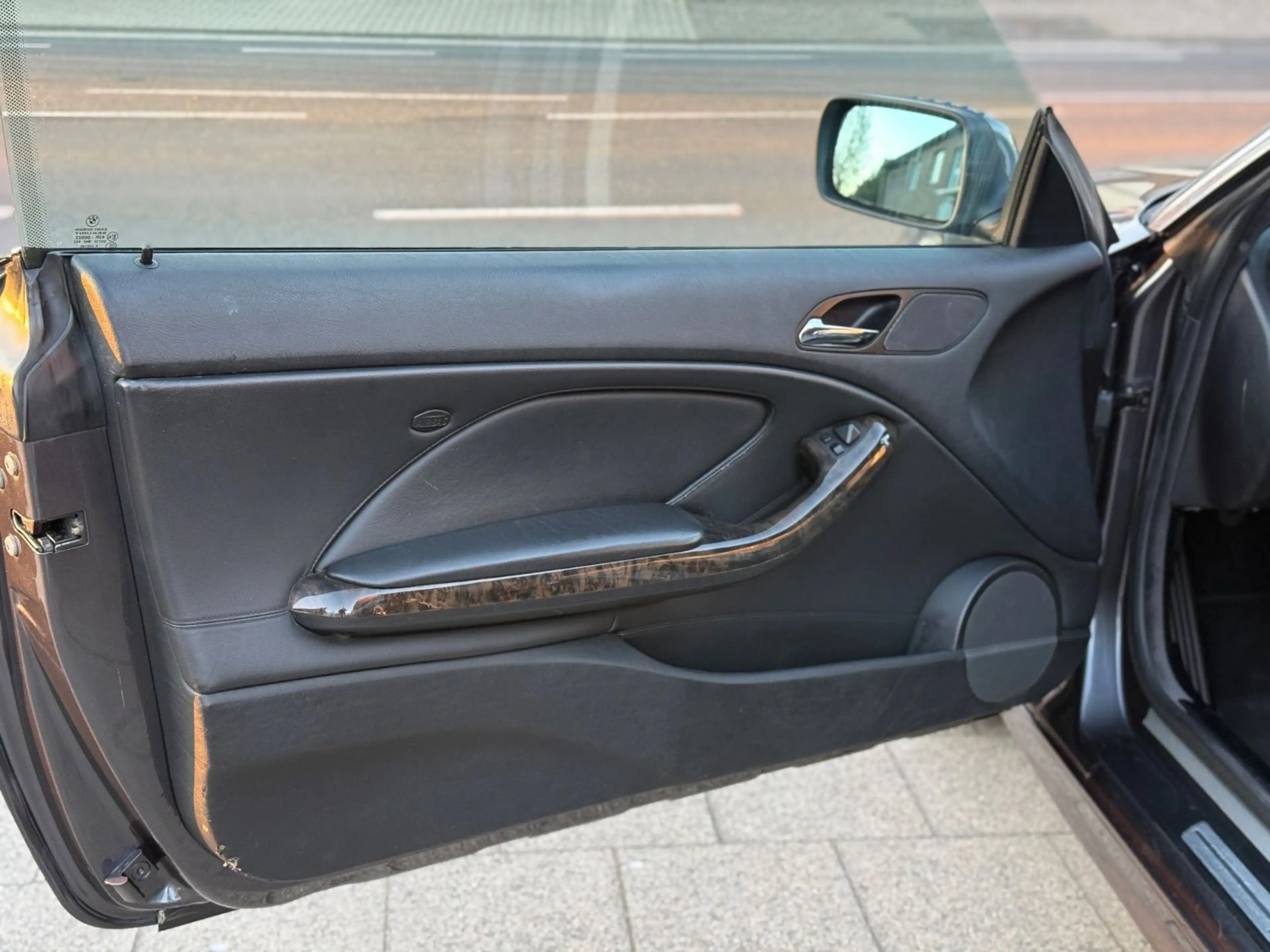 BMW 325 Ci E46 Edition Exclusive Cabrio *Navi*Xenon* — photo 8