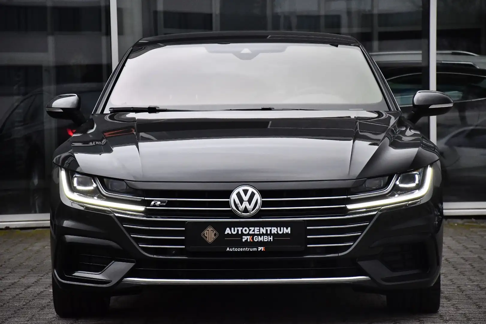 Volkswagen Arteon 2.0 TDI  DSG  4Motion R-LINE ACC LED DCC Grau - 2