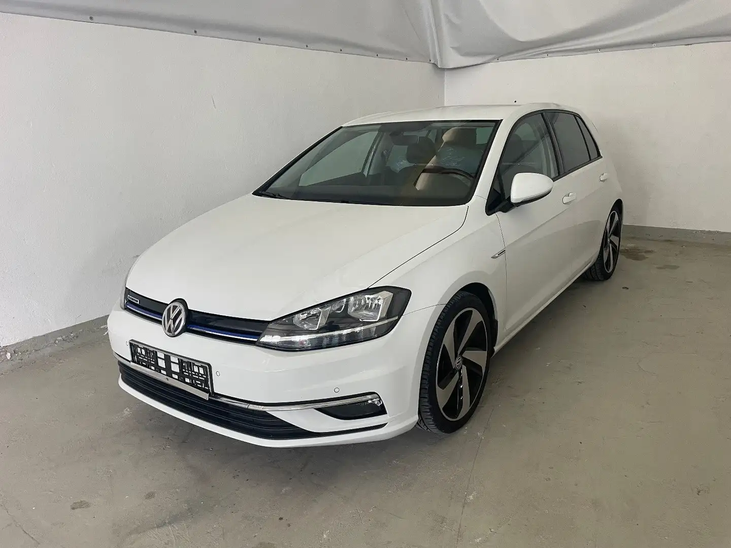 Volkswagen Golf VII Lim. Comfortline BlueMotion ACC Weiß - 1