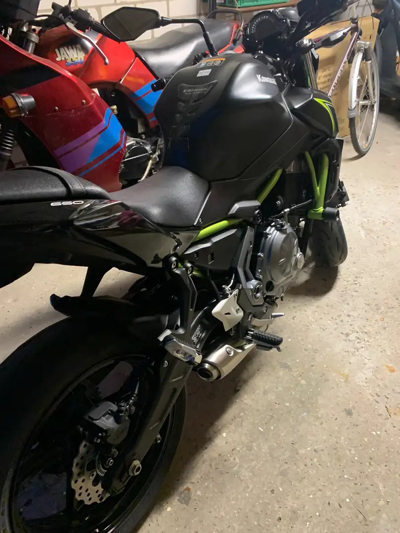 Kawasaki Z 650 ABS Zwart - 1