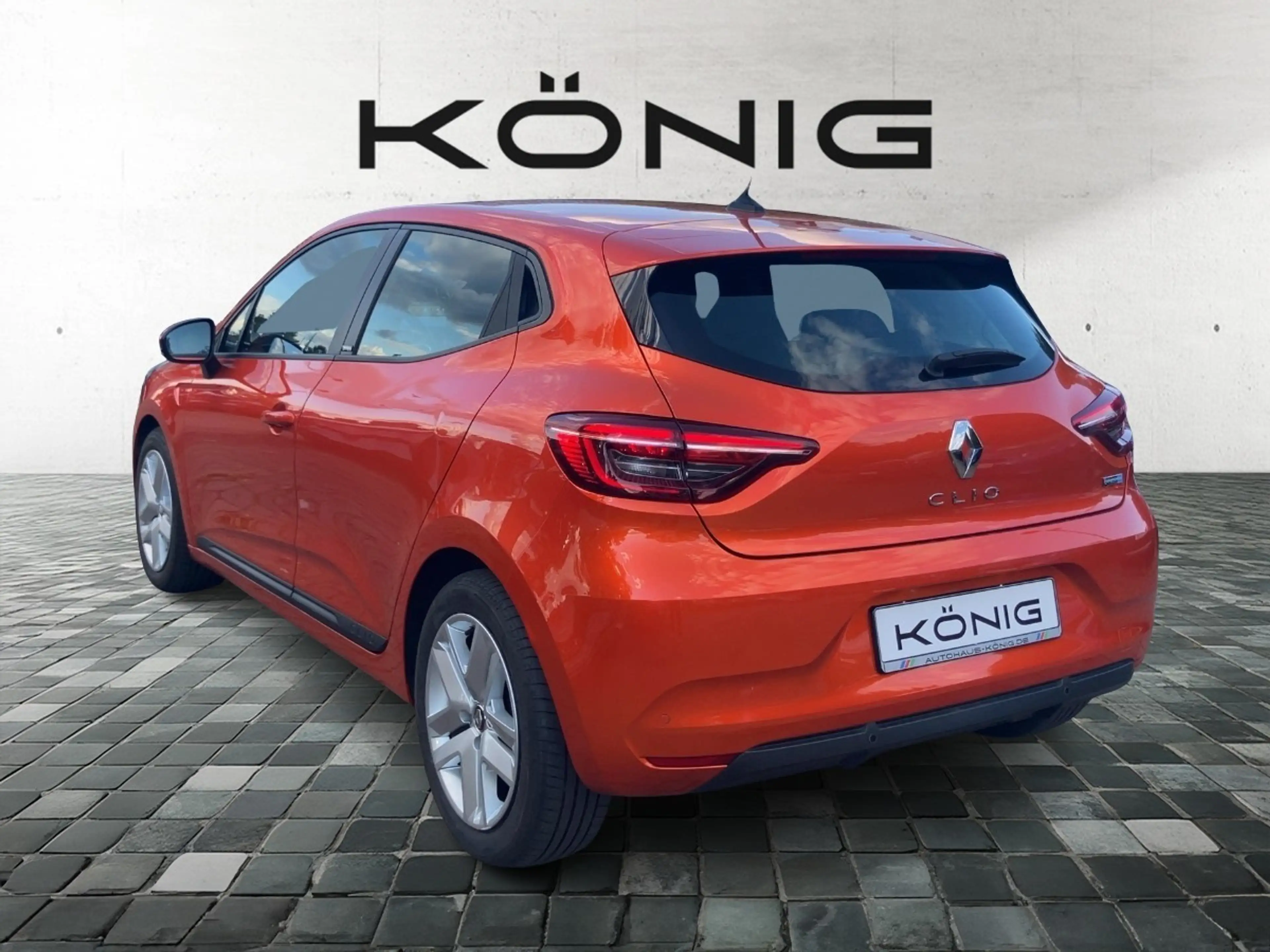 Renault Clio ZEN E-TECH 140 PS — photo 3