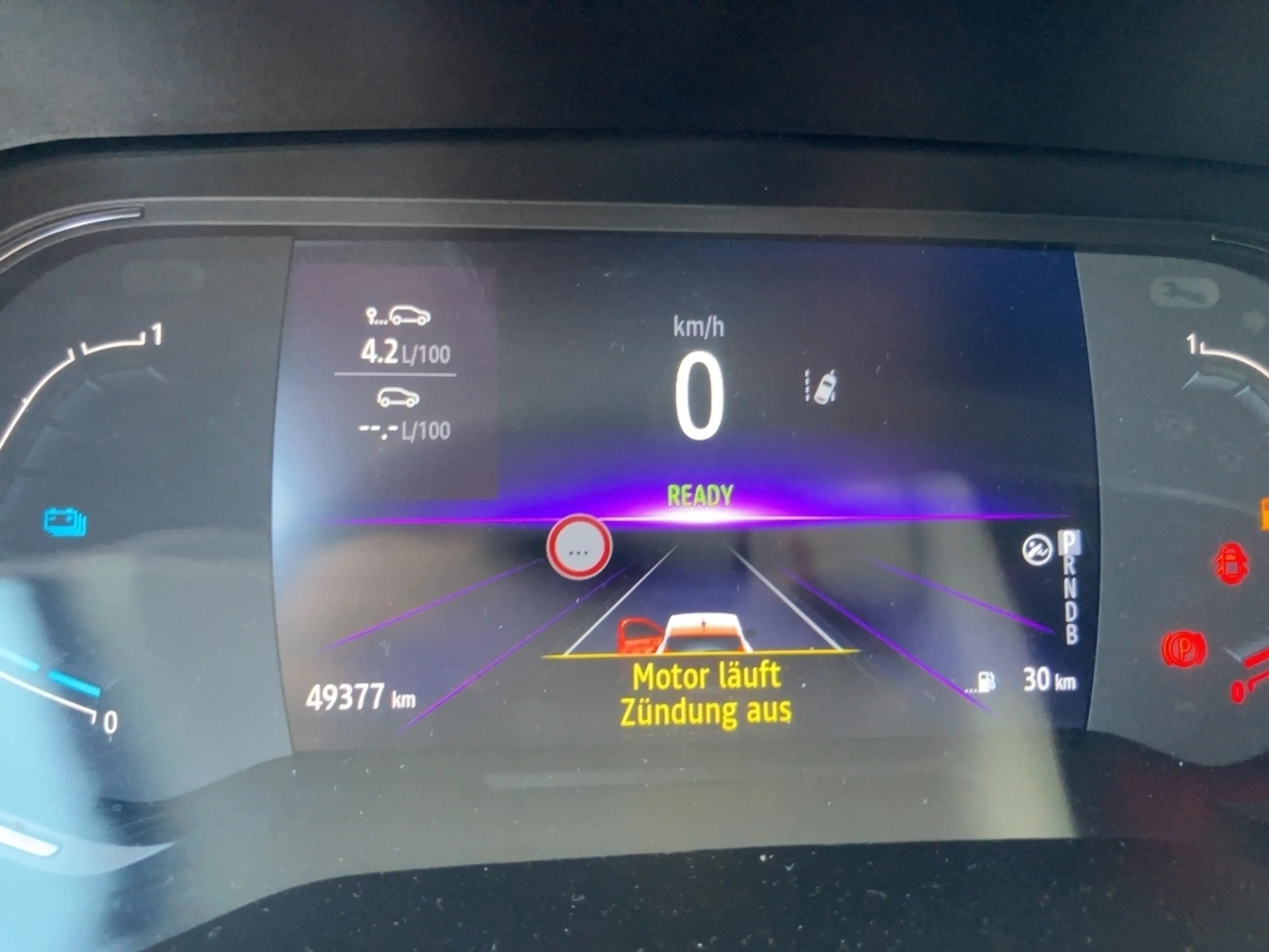 Renault Clio ZEN E-TECH 140 PS — photo 15