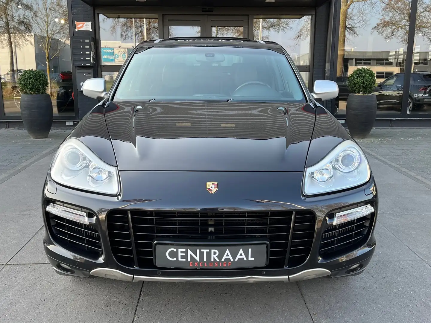 Porsche Cayenne 4.8 Turbo S 550PK|Pano|Bose|Carbon|Memory|Luchtver Zwart - 2