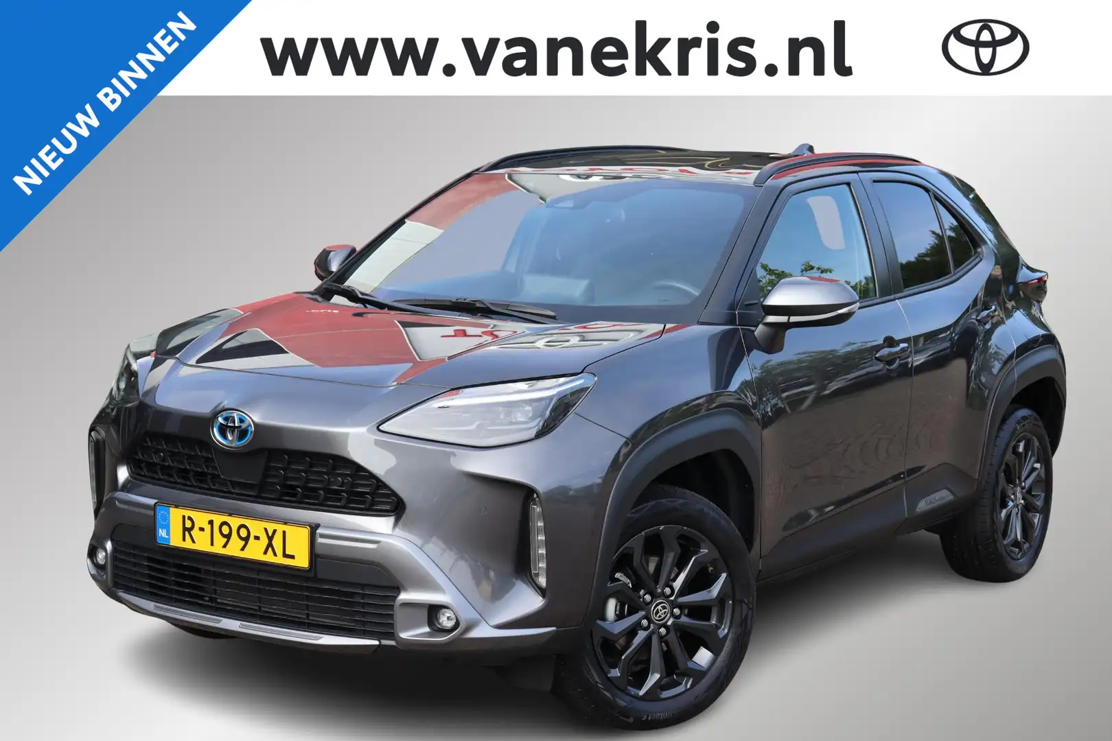Toyota Yaris Cross 1.5 Hybrid Explore, Parkeersensoren Grijs - 1