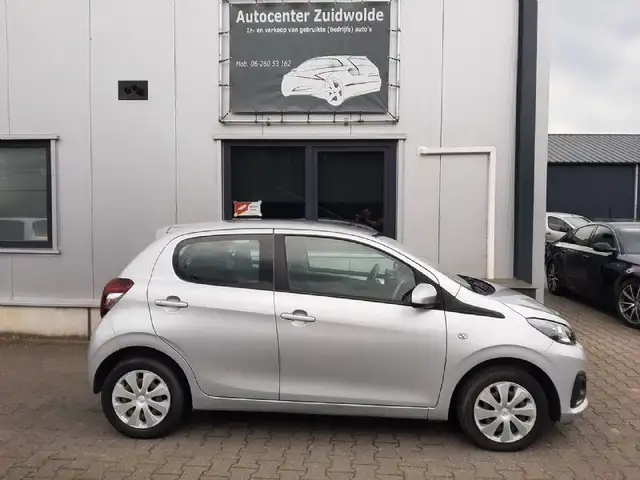 Peugeot 108 view 5